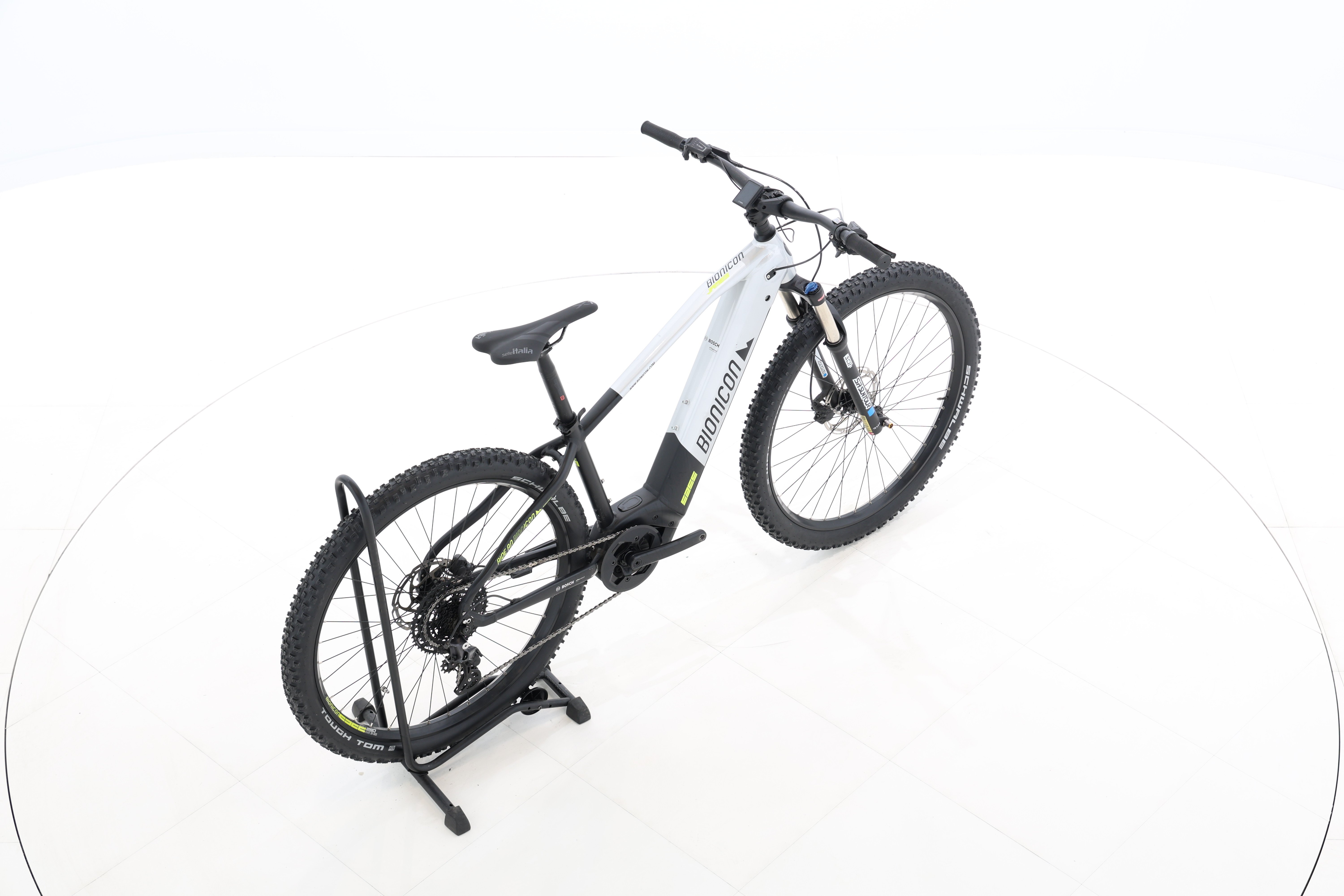 2345bc03-2482-4281-aabd-a9217d07d24c