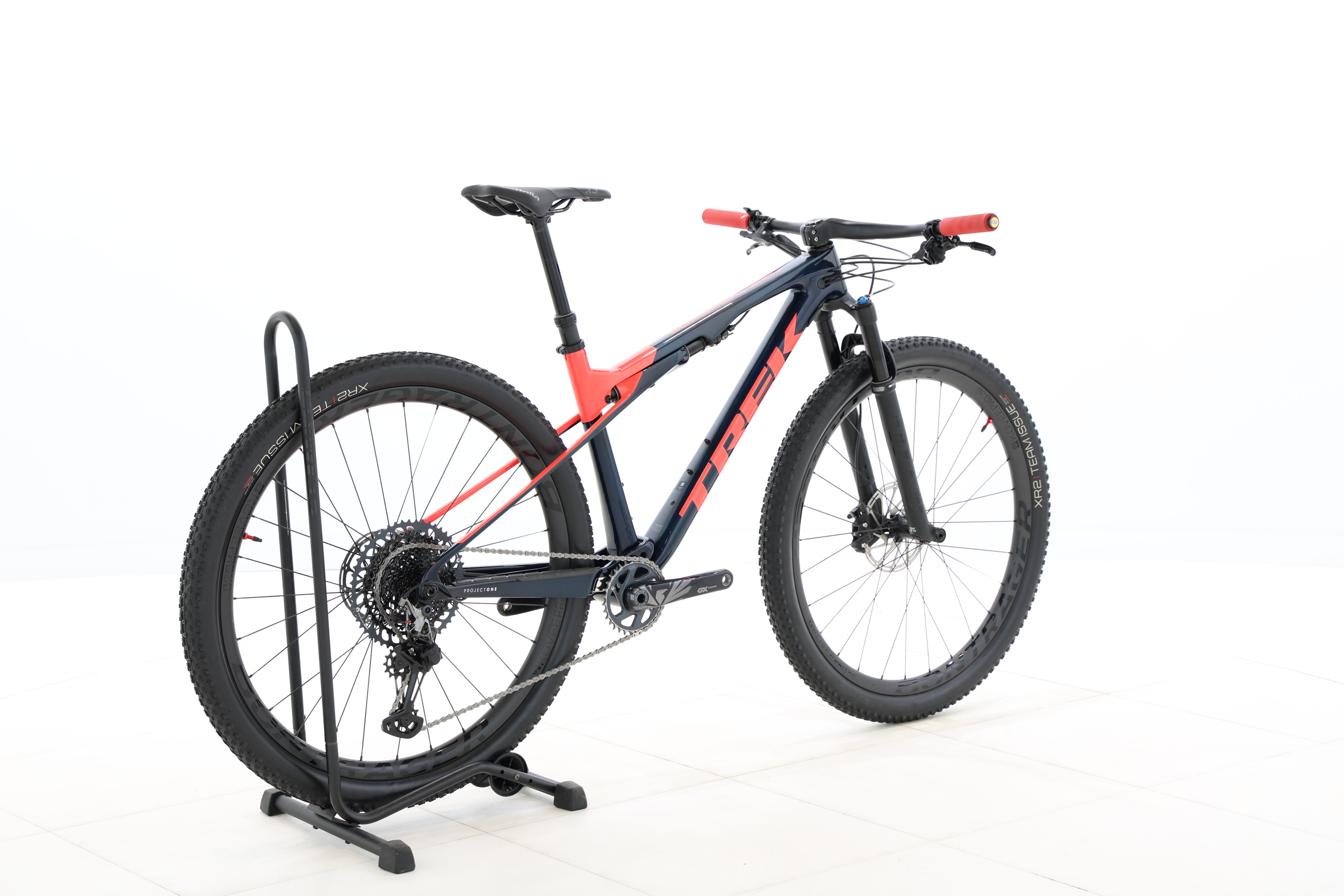 0074b4b1-182c-4bb5-9d98-c1f9f37ec3ae