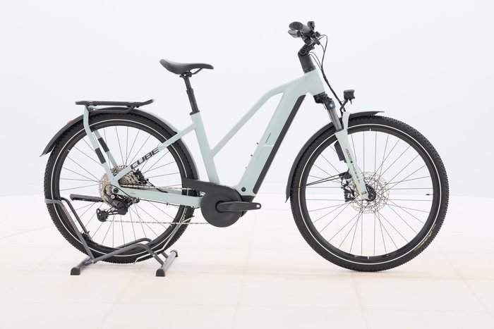 Cube KATHMANDU HYBRID EX 800 2025