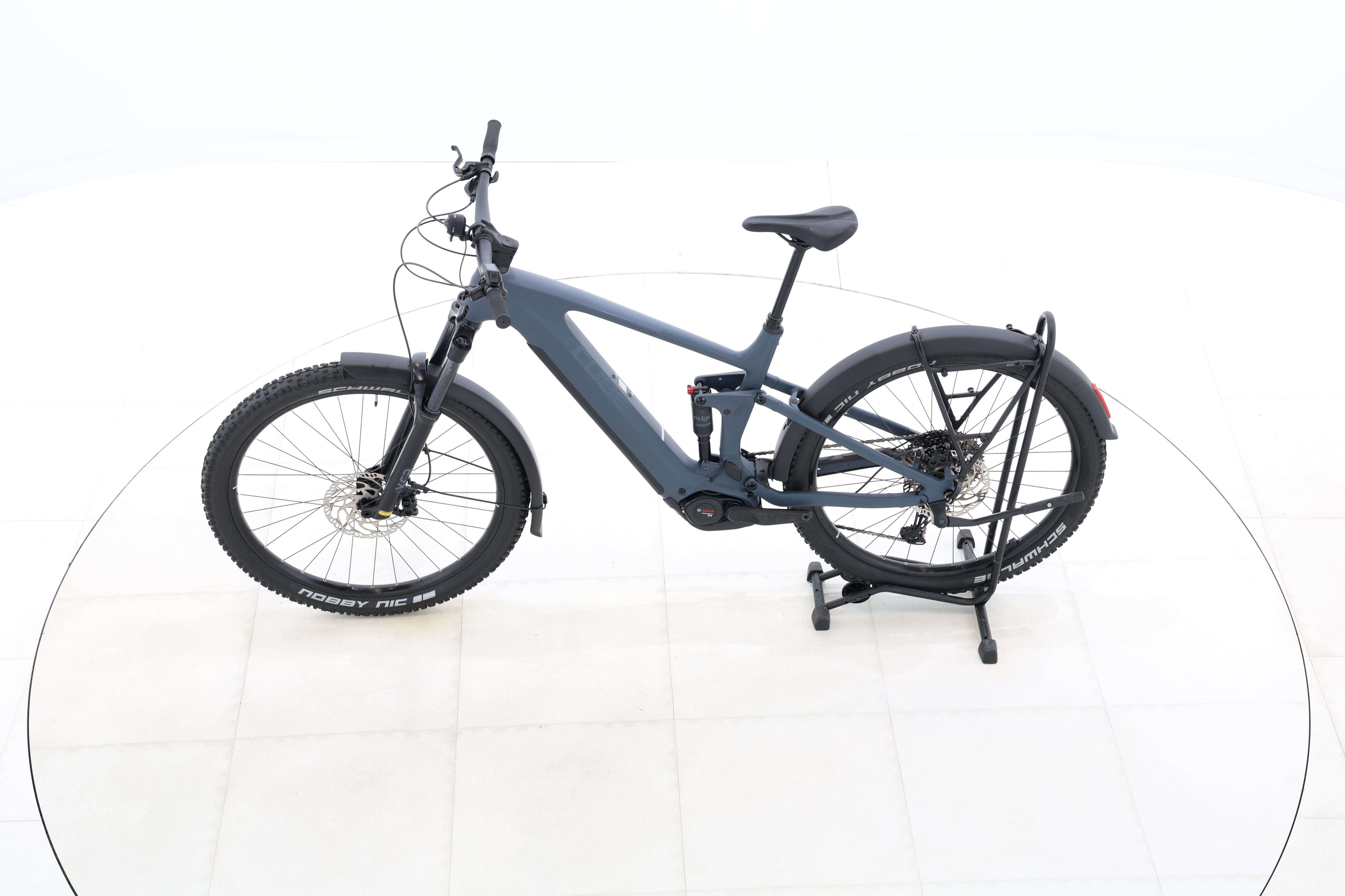 3f5cd1e7-e868-4bb9-b8c5-0ffb56fc099a