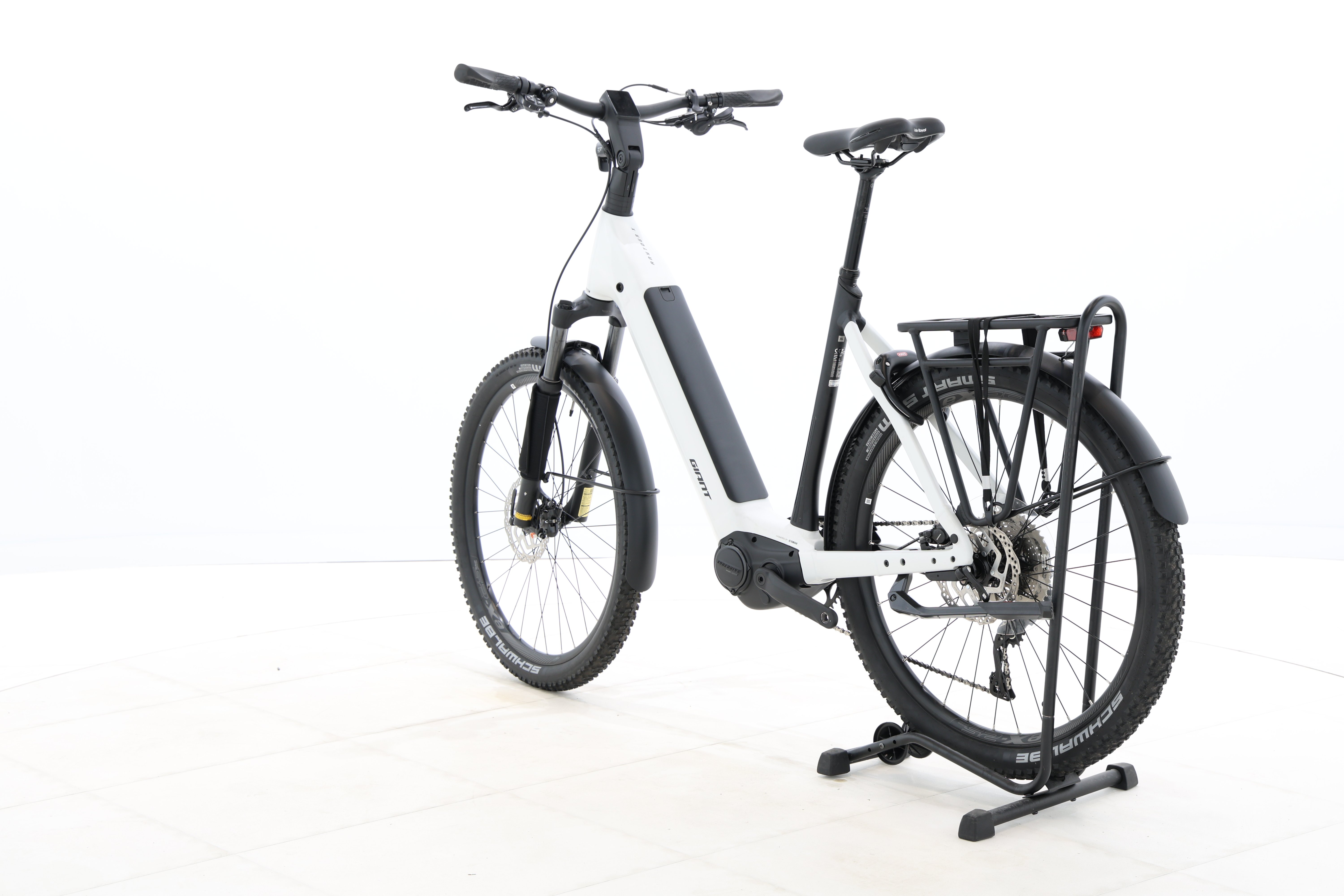 a6052bbb-0fb1-494d-86a0-6a72f616a372