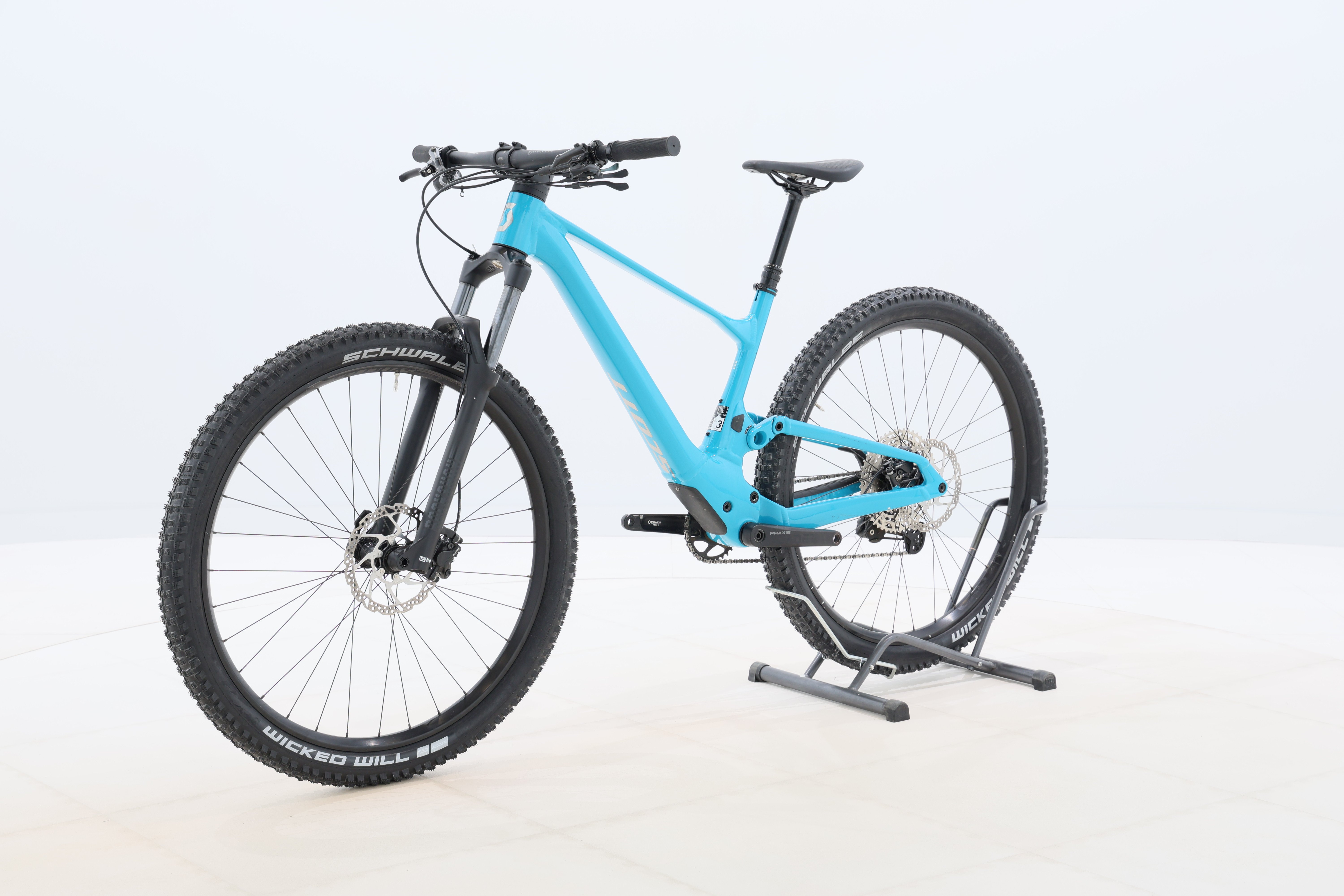 30ff2683-531c-4071-b718-0b361950ba3e