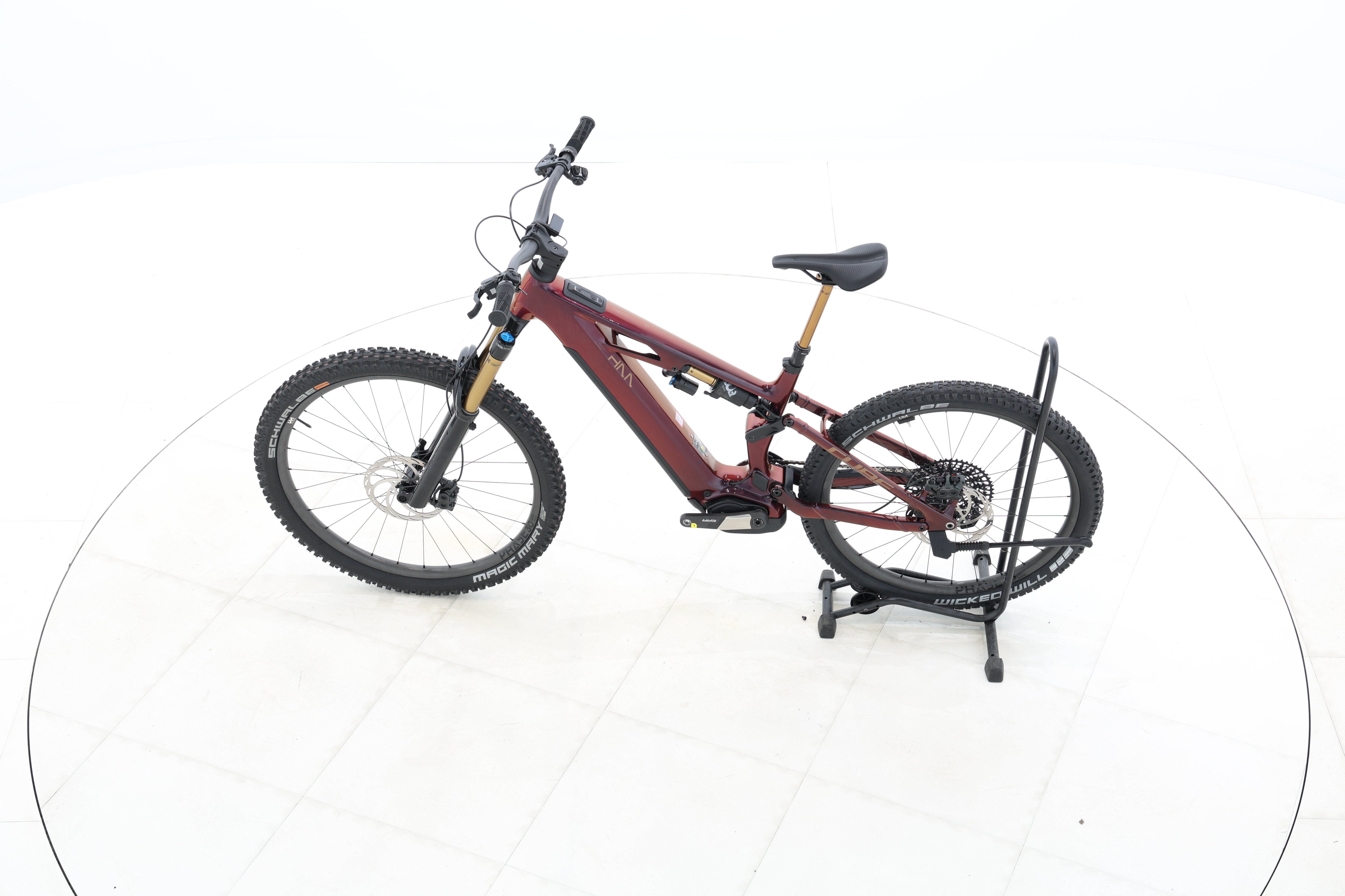 c3c74cfe-55b3-43d5-9960-af0ad5f51642