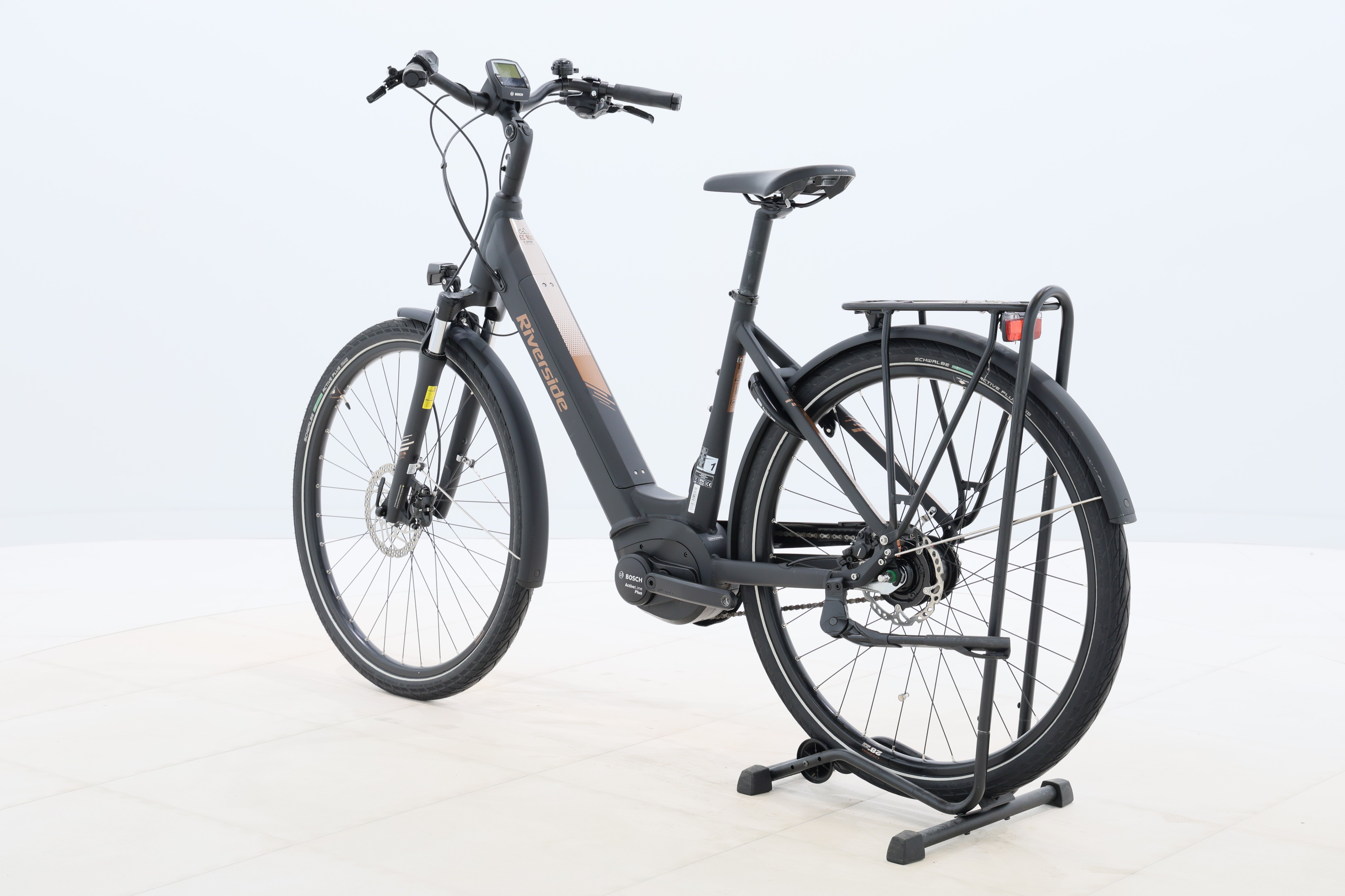 0c54df0d-4a40-43ed-b6fe-57c15d4edc30