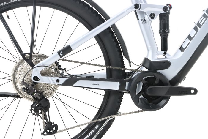 Cube STEREO HYBRID 120 RACE 750 2023