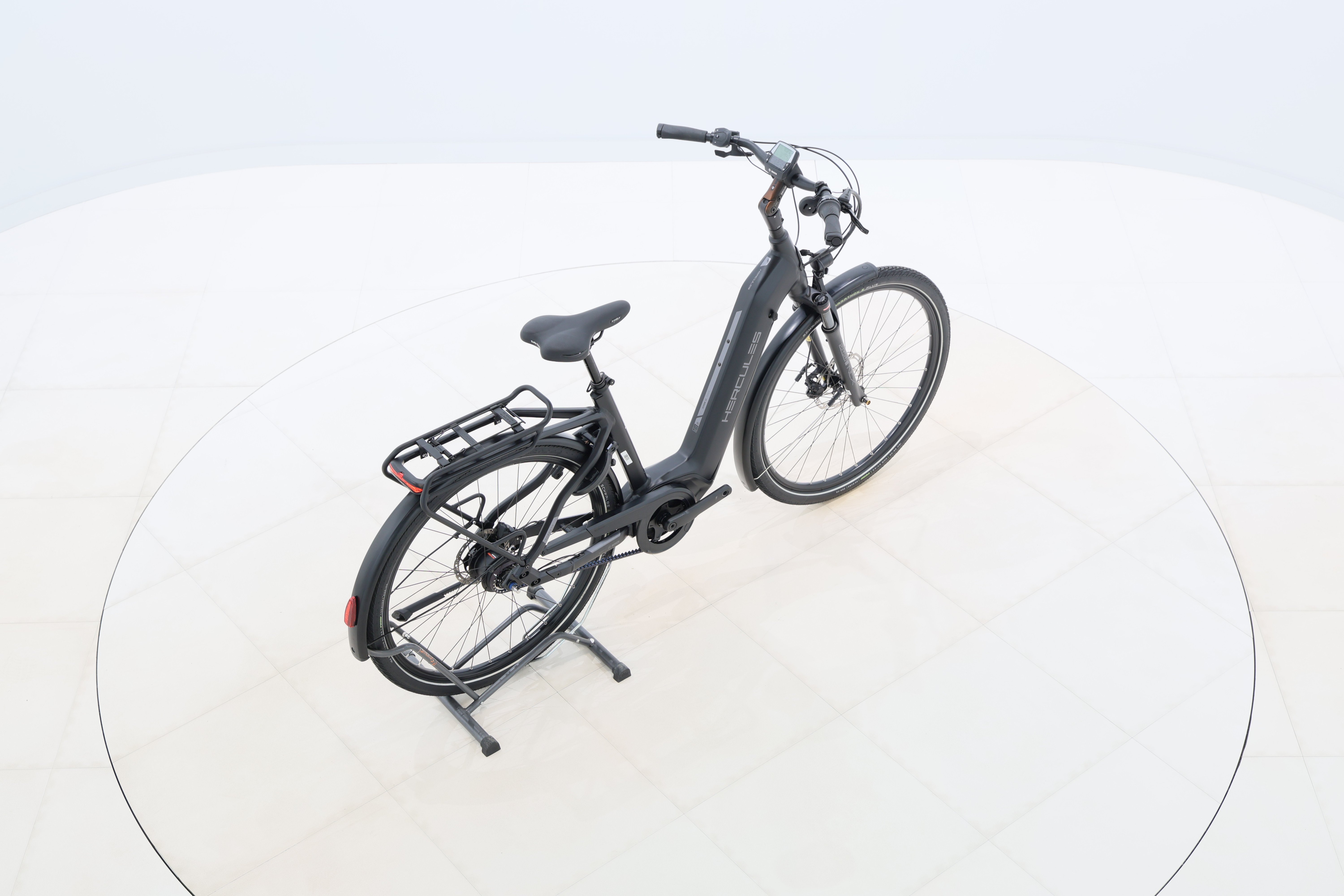 5b9a67ed-2d8c-48ce-baa1-34db5c3bbb7e