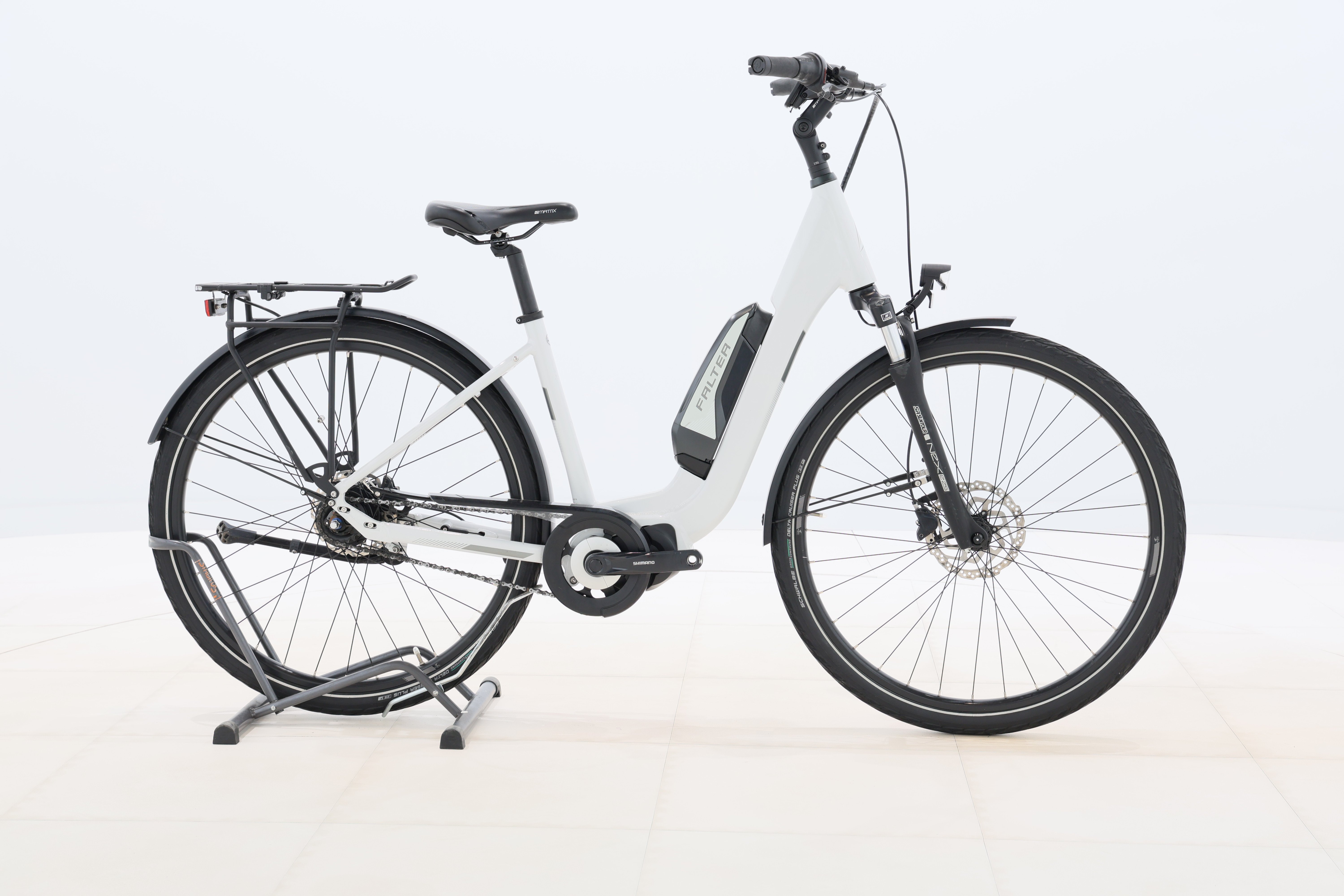 52dae171-3023-45f9-ac93-813b600d3d30