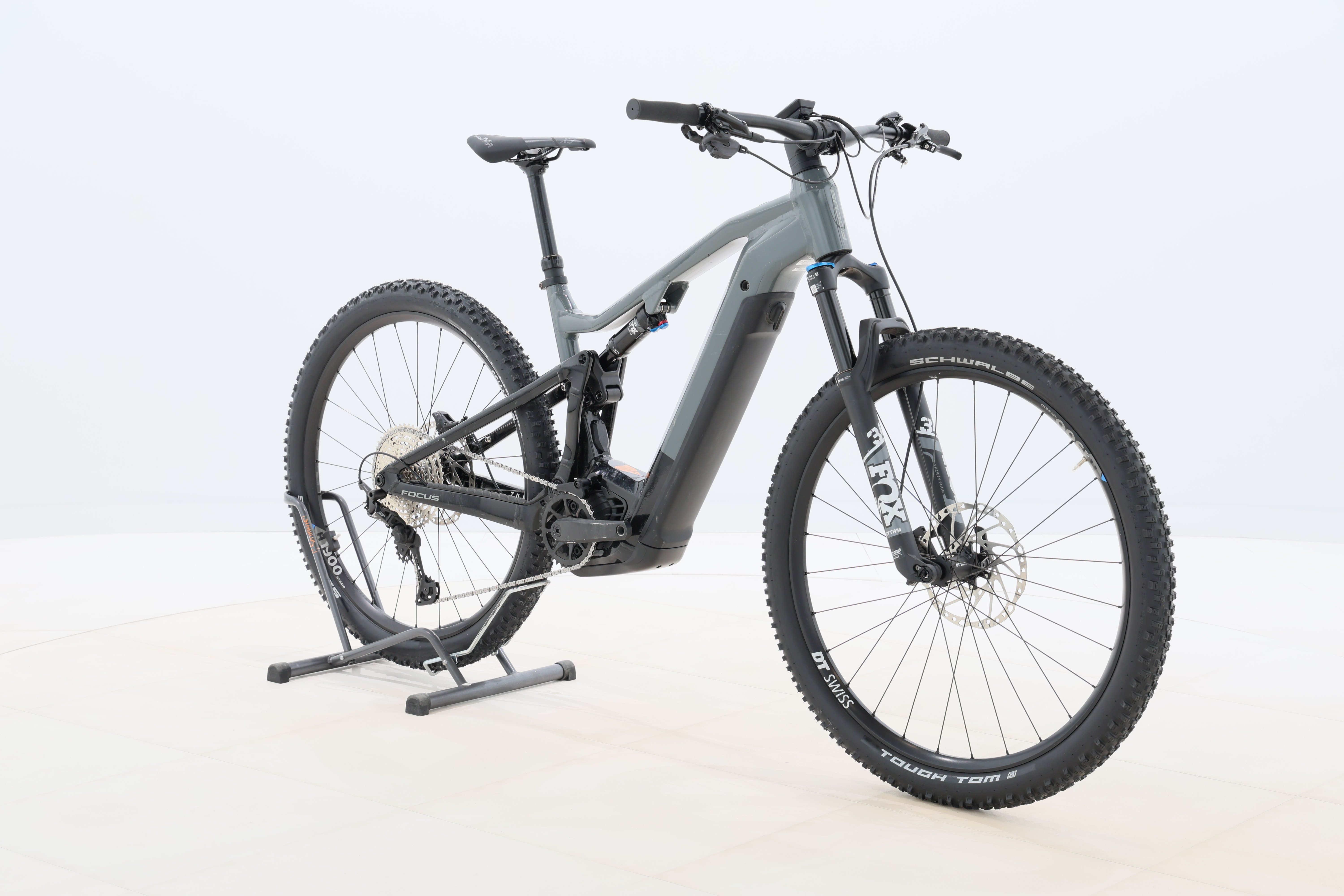 11aa165b-48a7-4432-9abe-36c1860deb6f