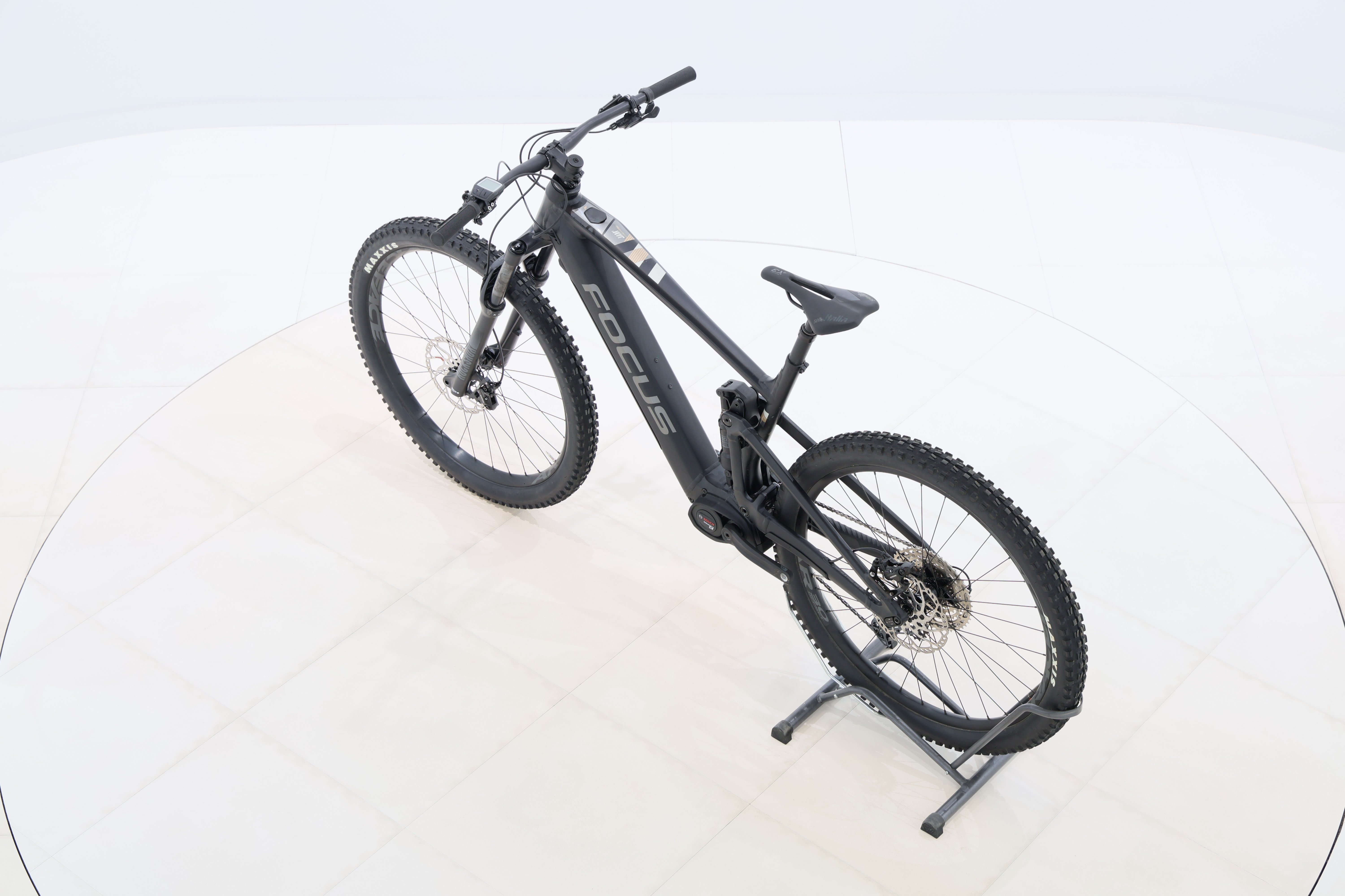 74aabd53-0bf5-43c1-8e7d-38138a1a8123