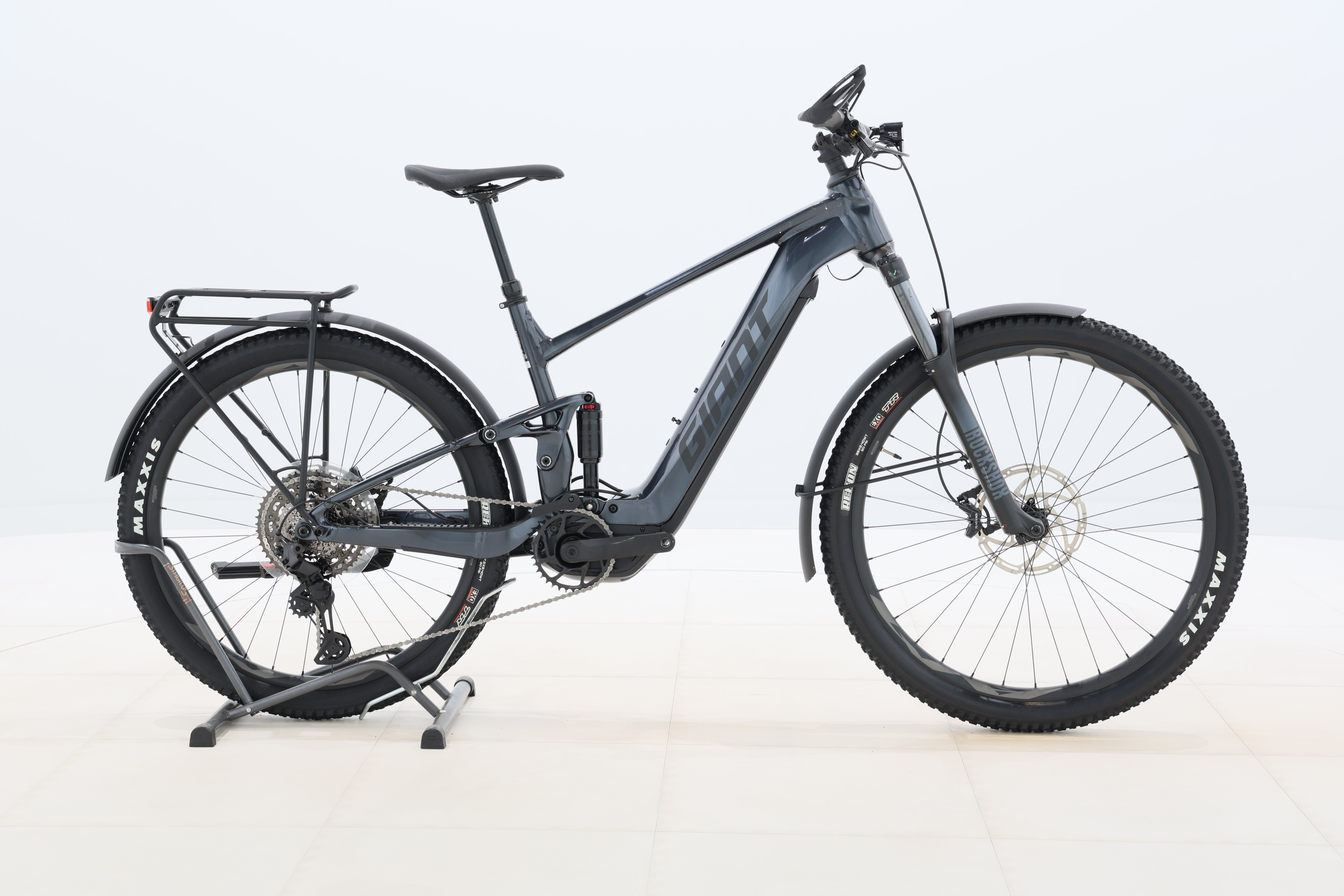 c3f2ee50-784d-4657-a6cc-ecbb168d40cb