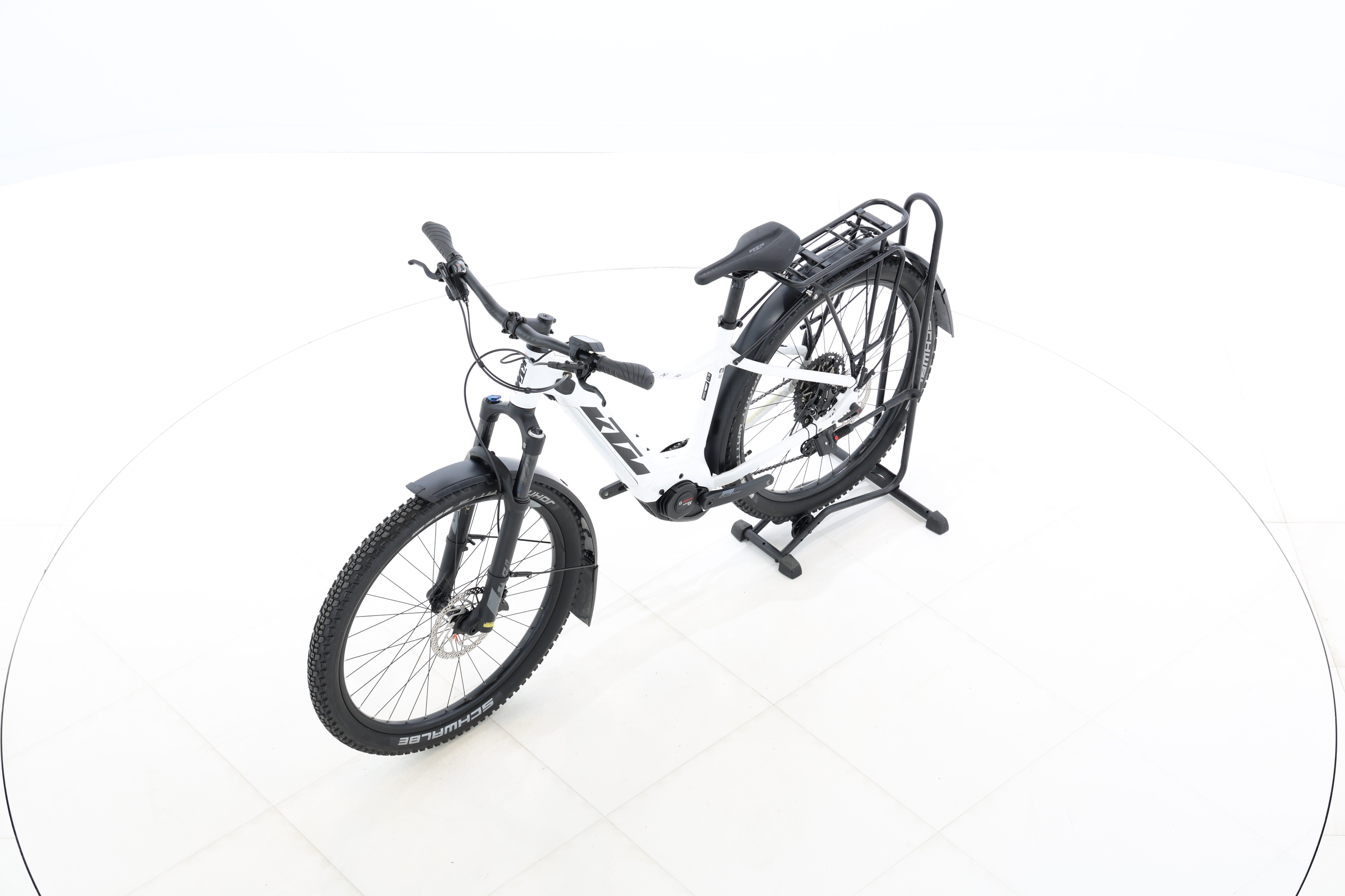 8d2e2845-1e8c-46e3-aa53-029dee0b0d46