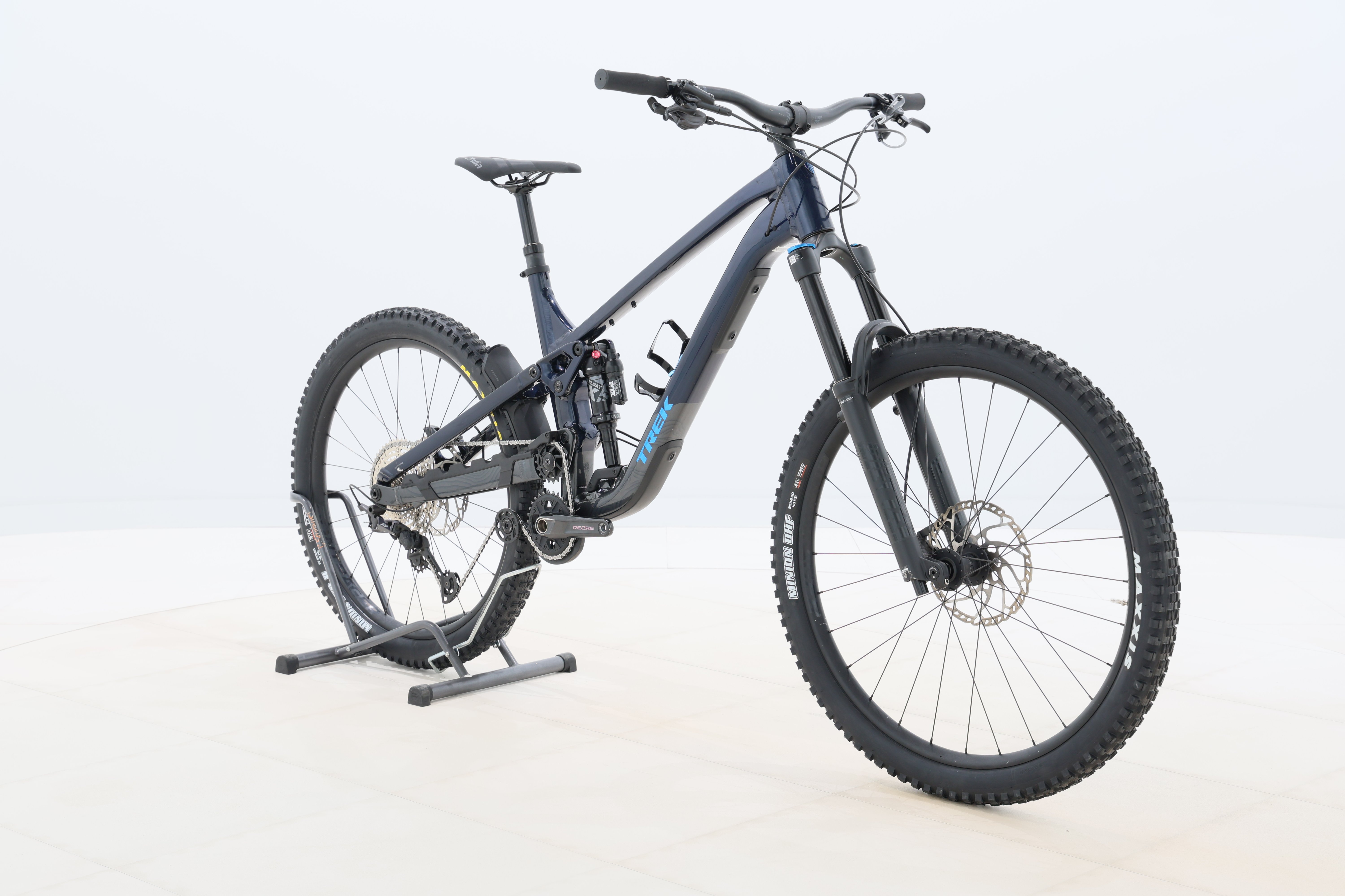 4c5f7045-4e77-4db1-ae4a-d780a3517f9a