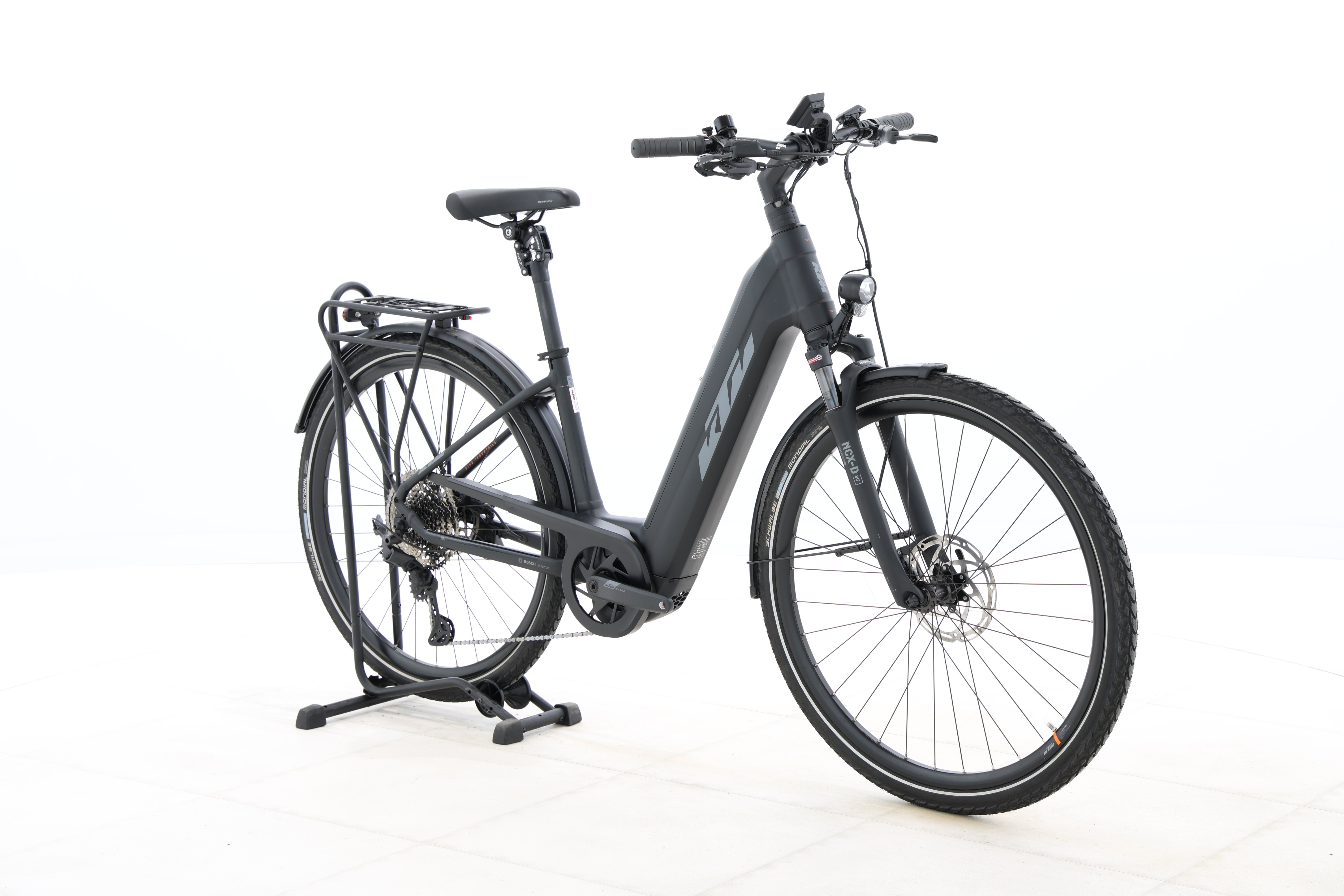 cc38e665-d2c6-43a6-b773-94a92e846891