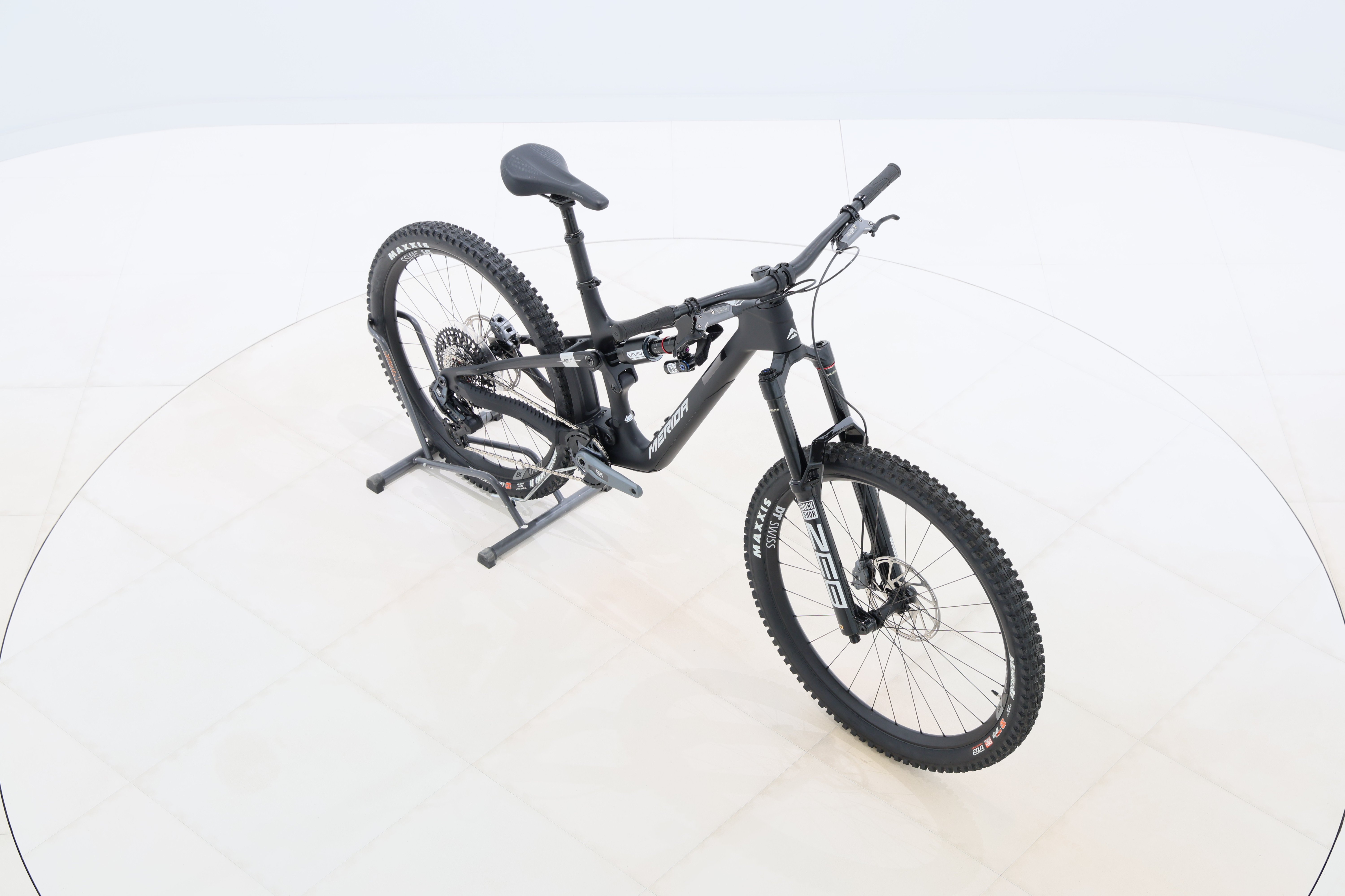 6eb6f4e5-6937-47ac-86ae-87bf5d0469de