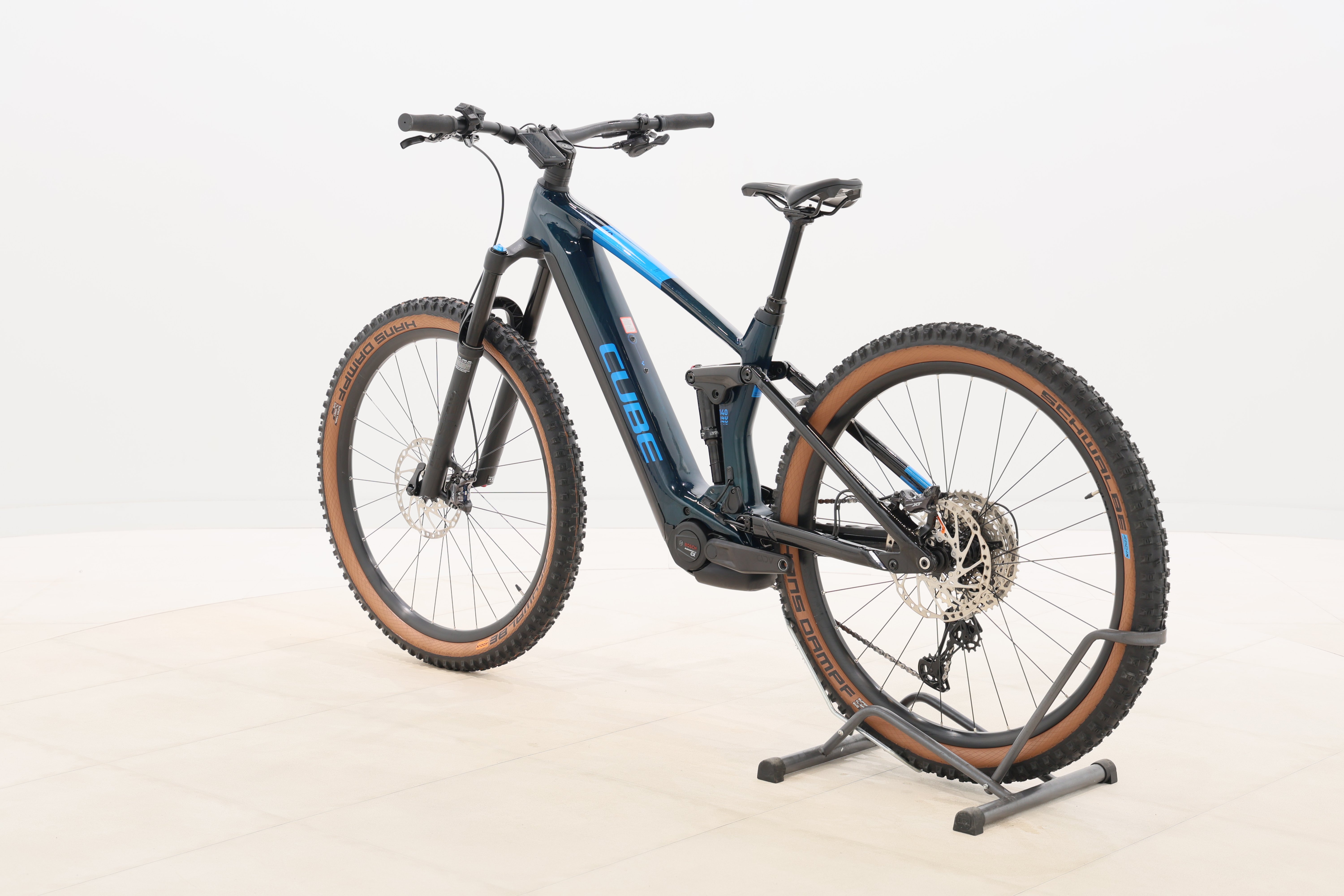 e-bike damen trekking 28 zoll Quick CX 1 Black / Small Farbe:SPARKORANGE'N'BLACK B2B Rabatt Produkte range 1x8 shifting Was hindert einen eigentlich
