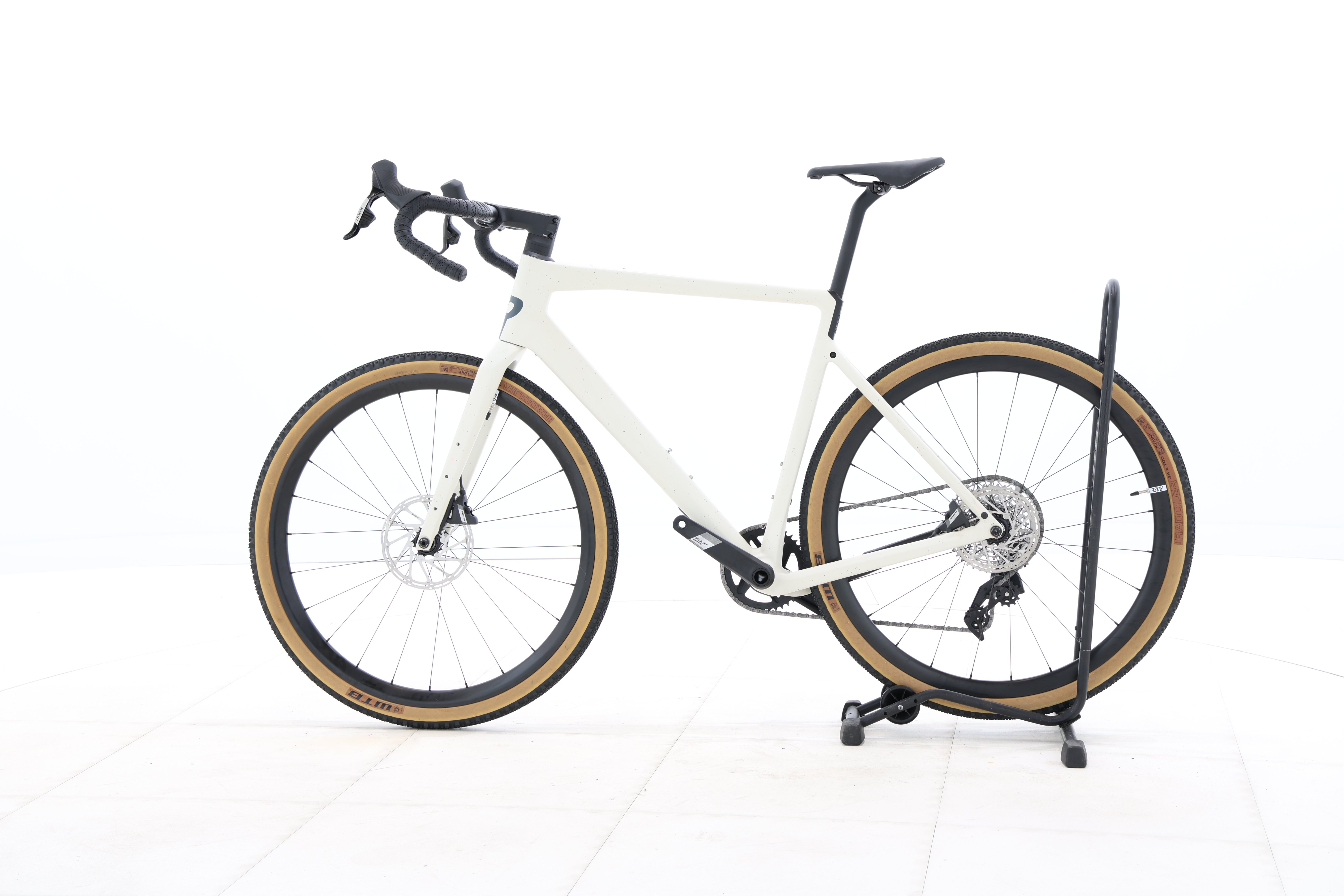 6479b4b4-6d81-4d9a-9e78-d6d61382e934