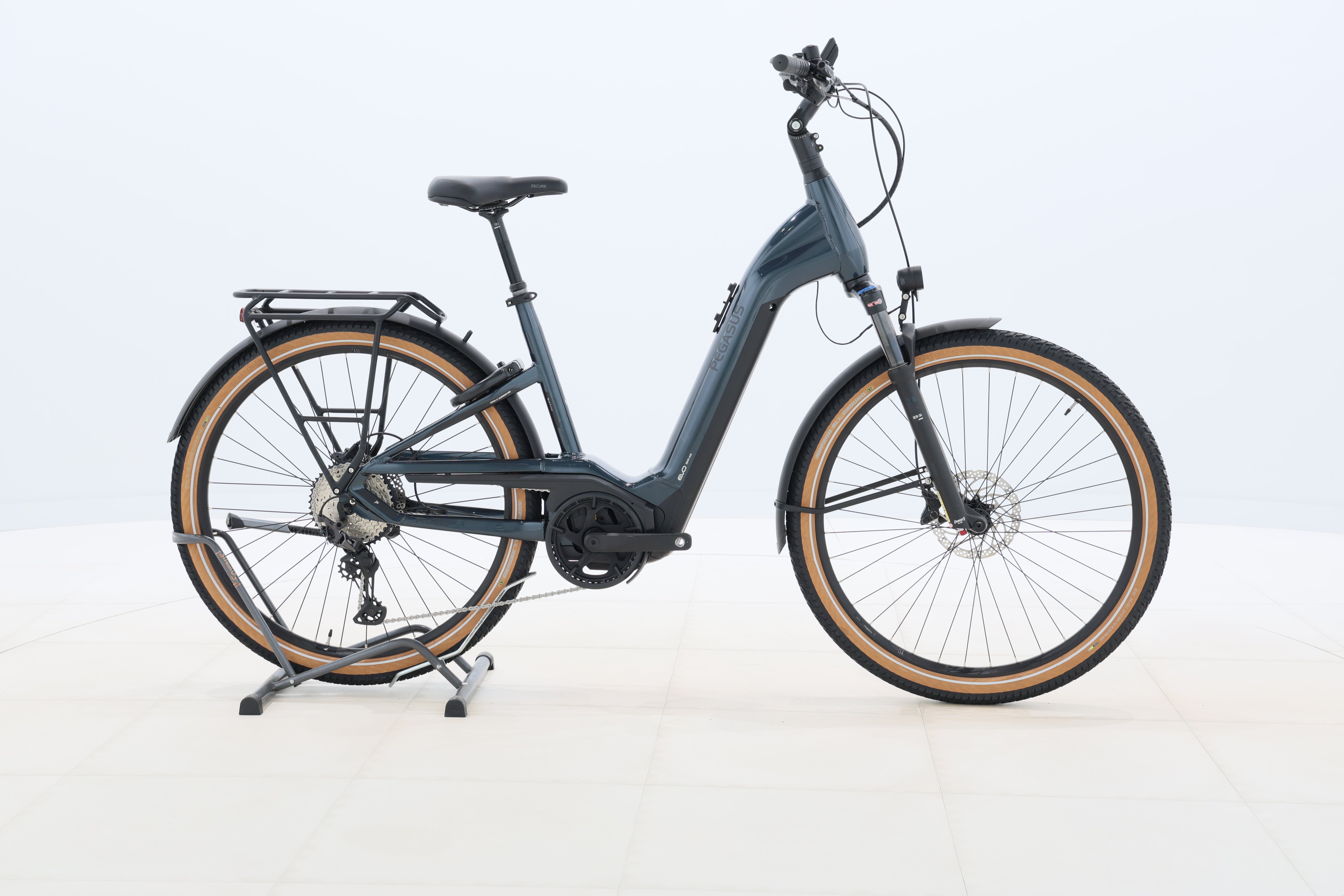 e016642c-a98e-42d2-a822-ba3e72d0a071