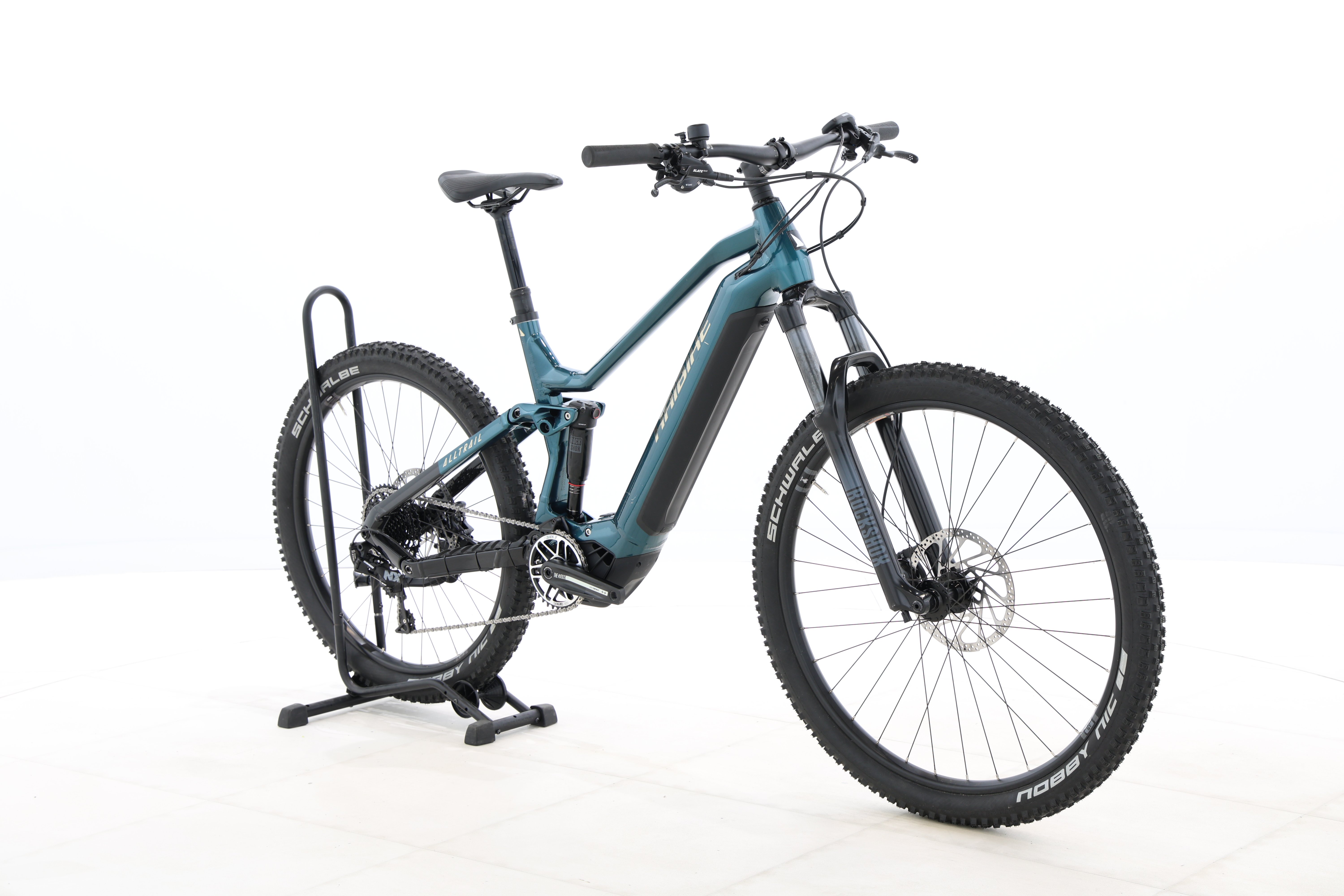 1d0146bf-4068-4cef-8808-a6eb447e5099