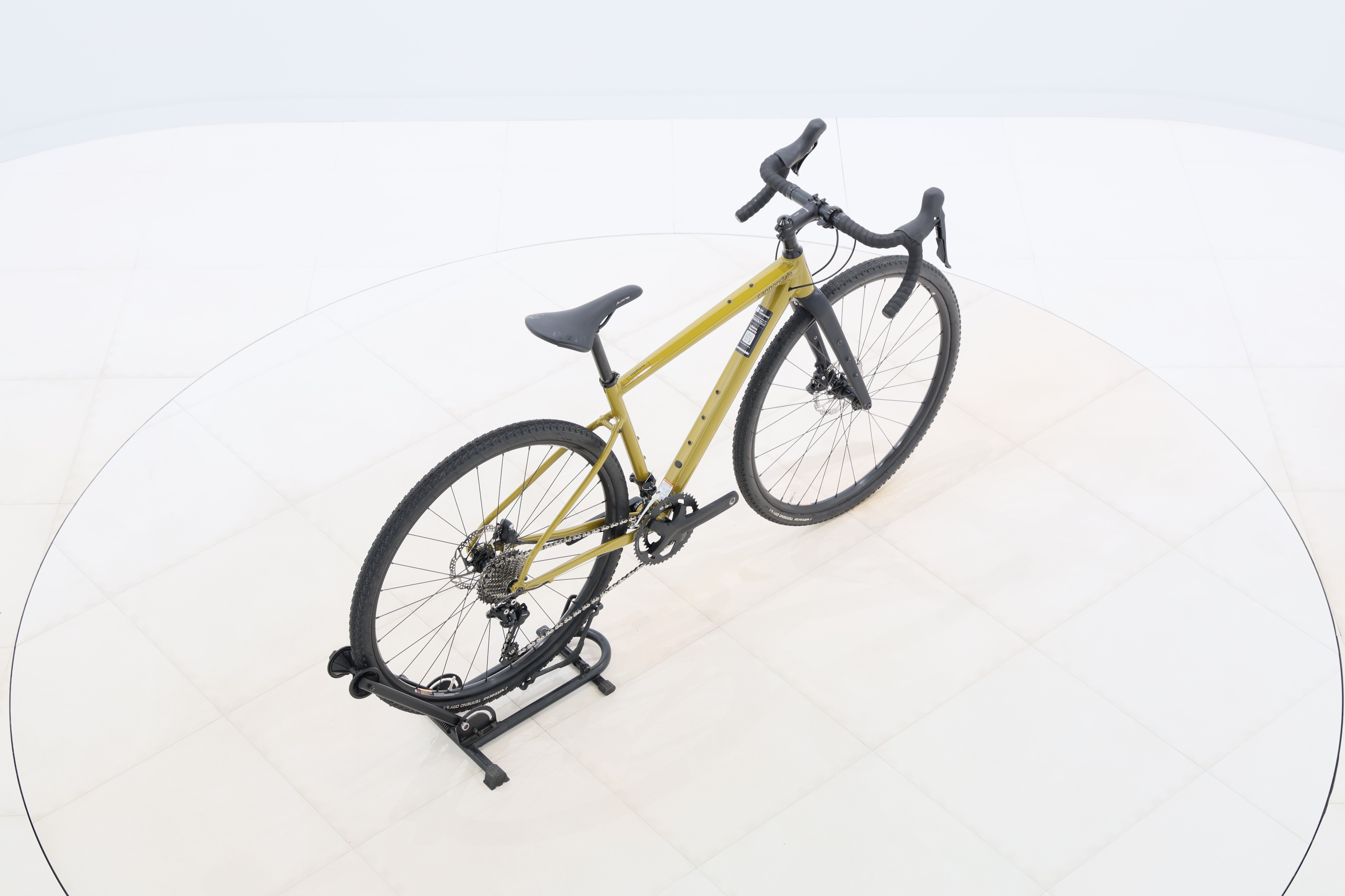 308bc876-b850-4804-9a7d-3573cb4db5f4