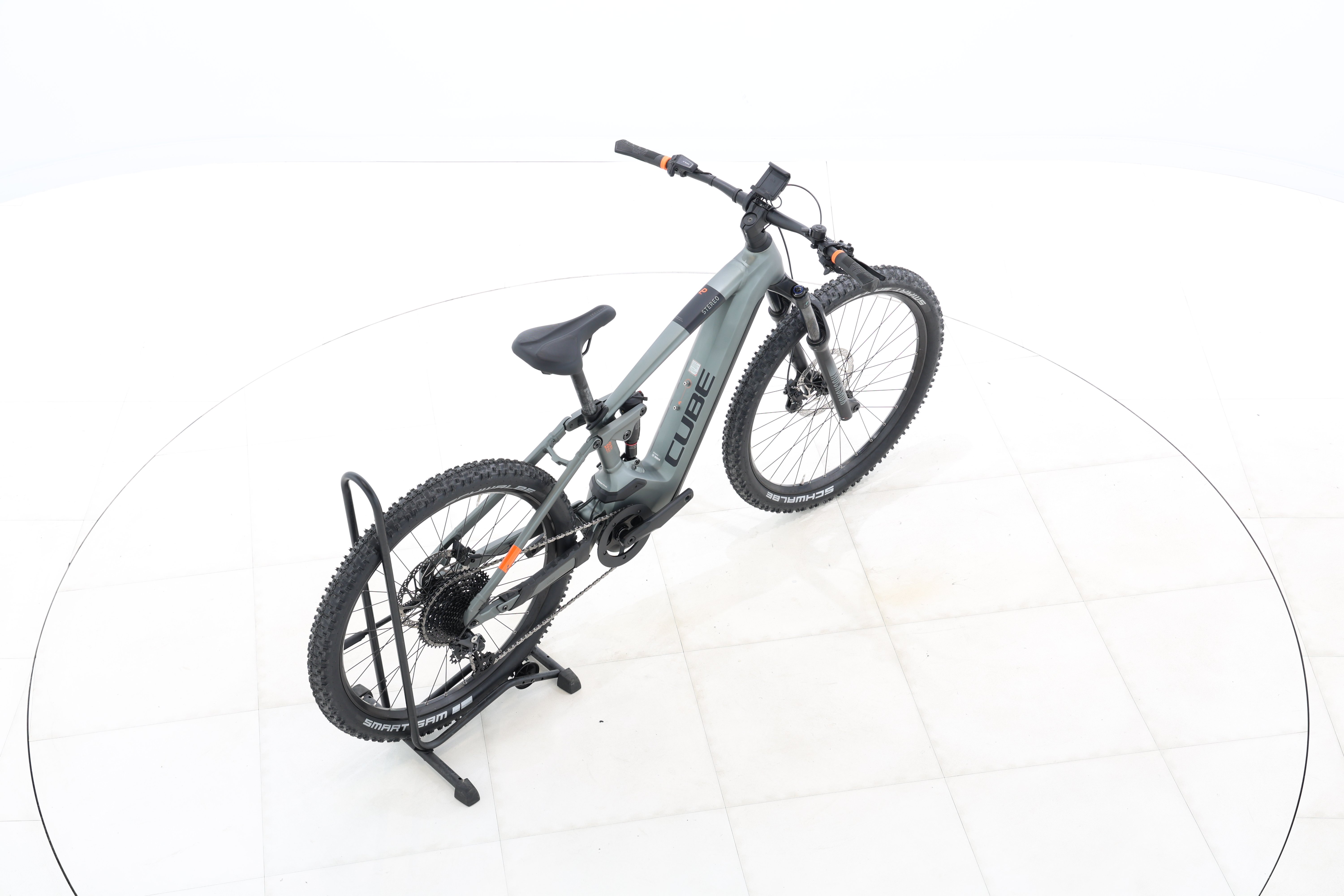 9e246d14-7436-4d13-a7ff-27d042378c8e