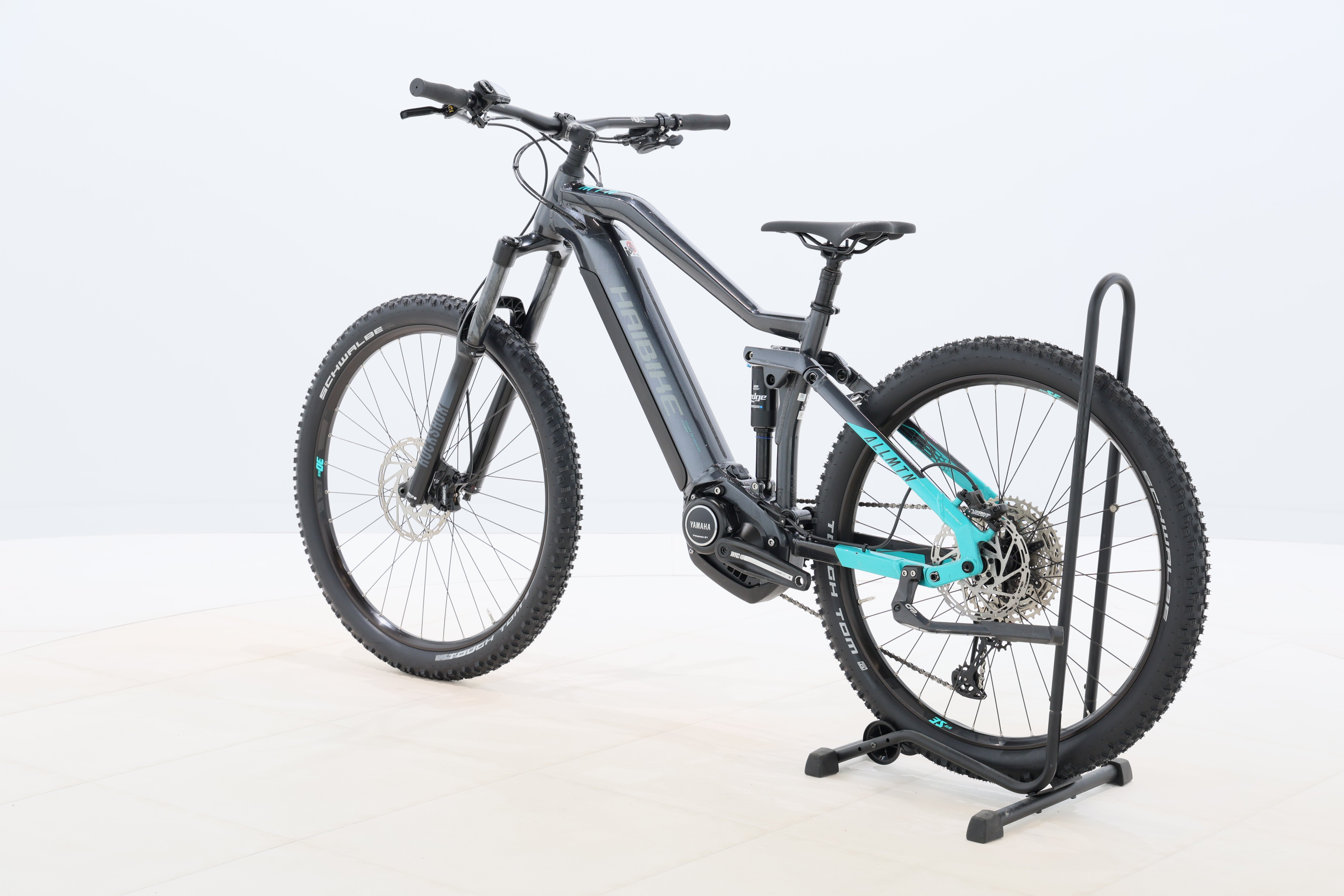 cc5a19b0-533b-4b7c-8505-42de5ea8c52c