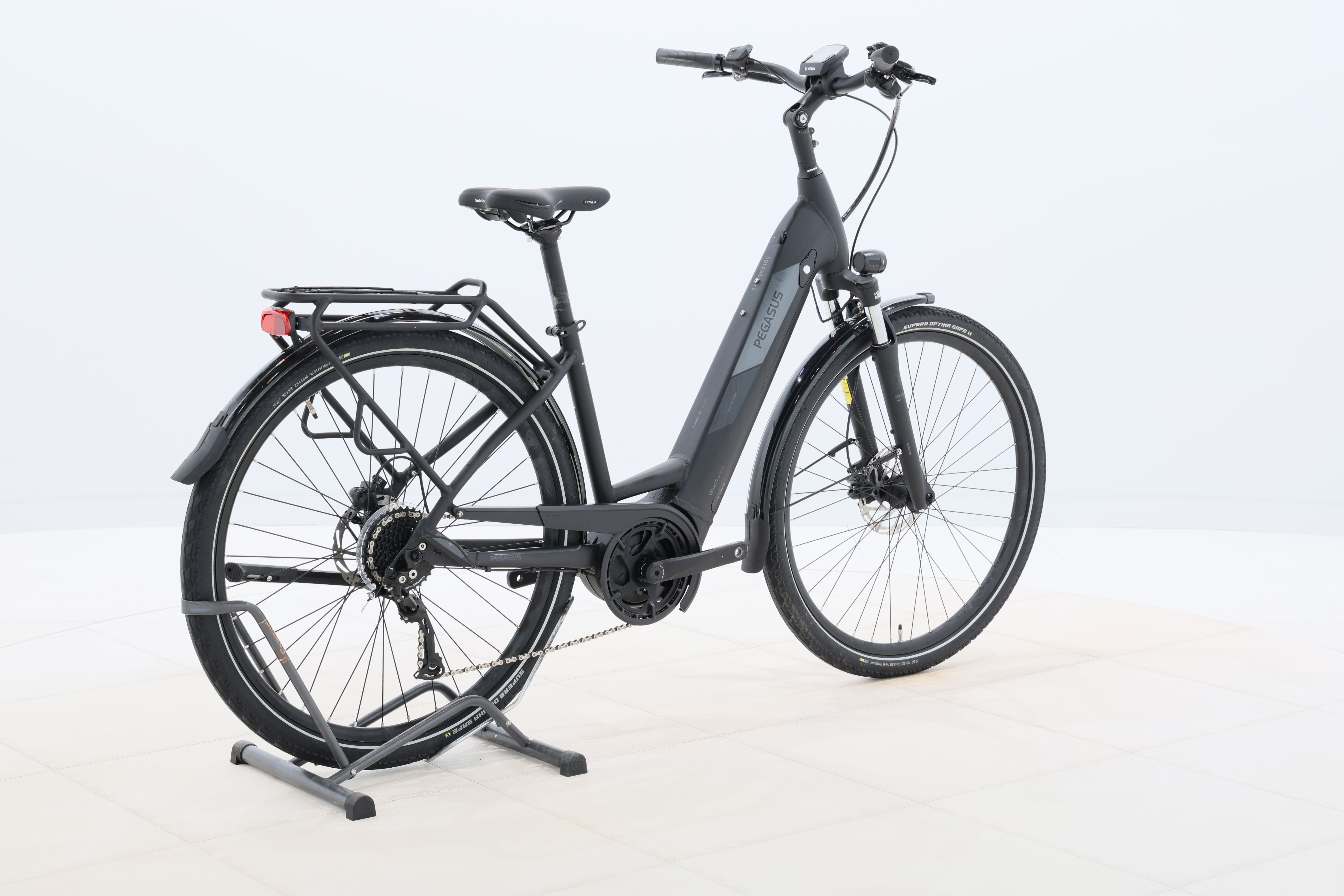 6eb843ba-e0d5-4634-9d0c-f5bbc3d504c4