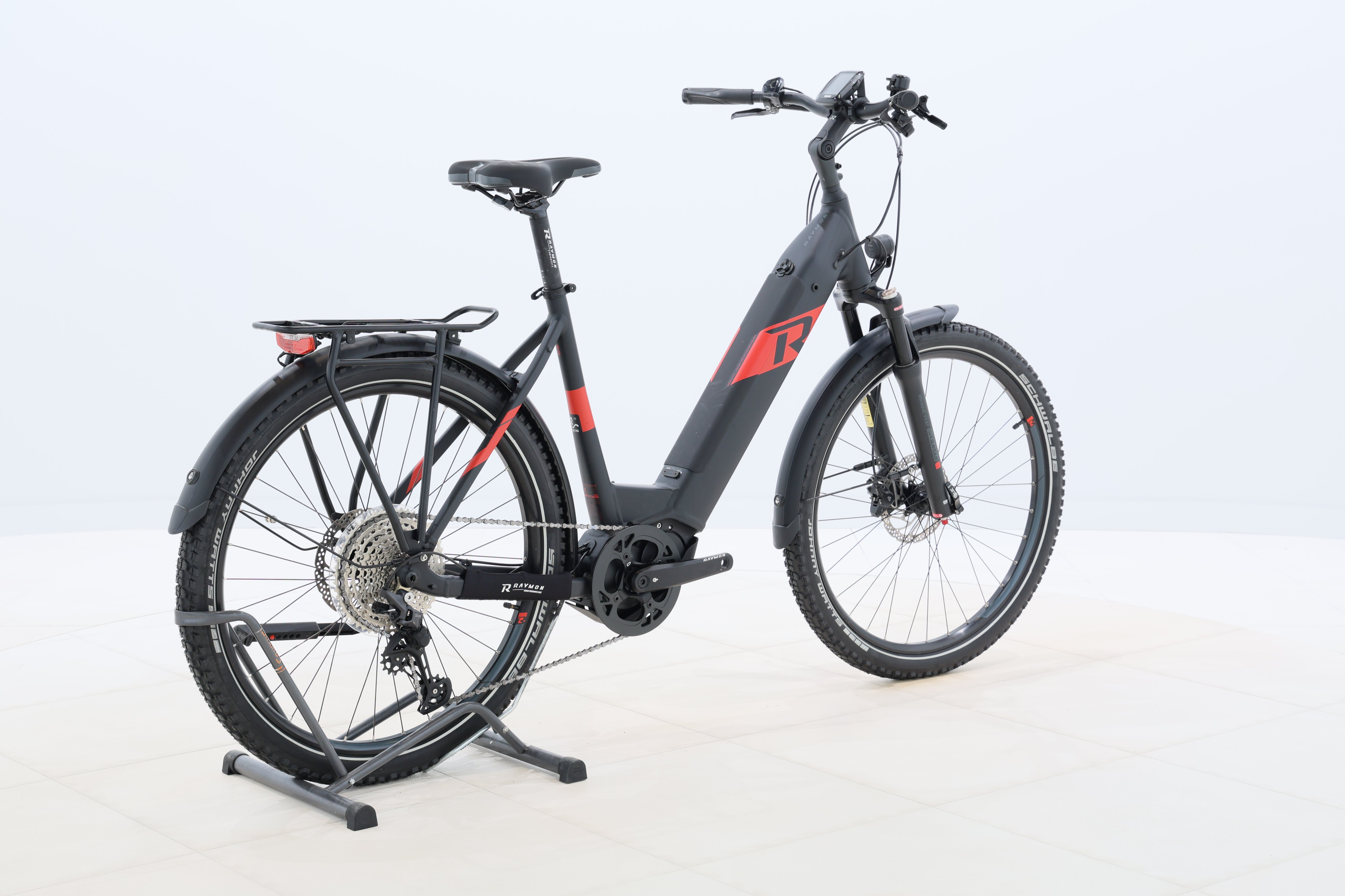 8950d1ba-59ac-4f12-99ef-cd38a6e02d95