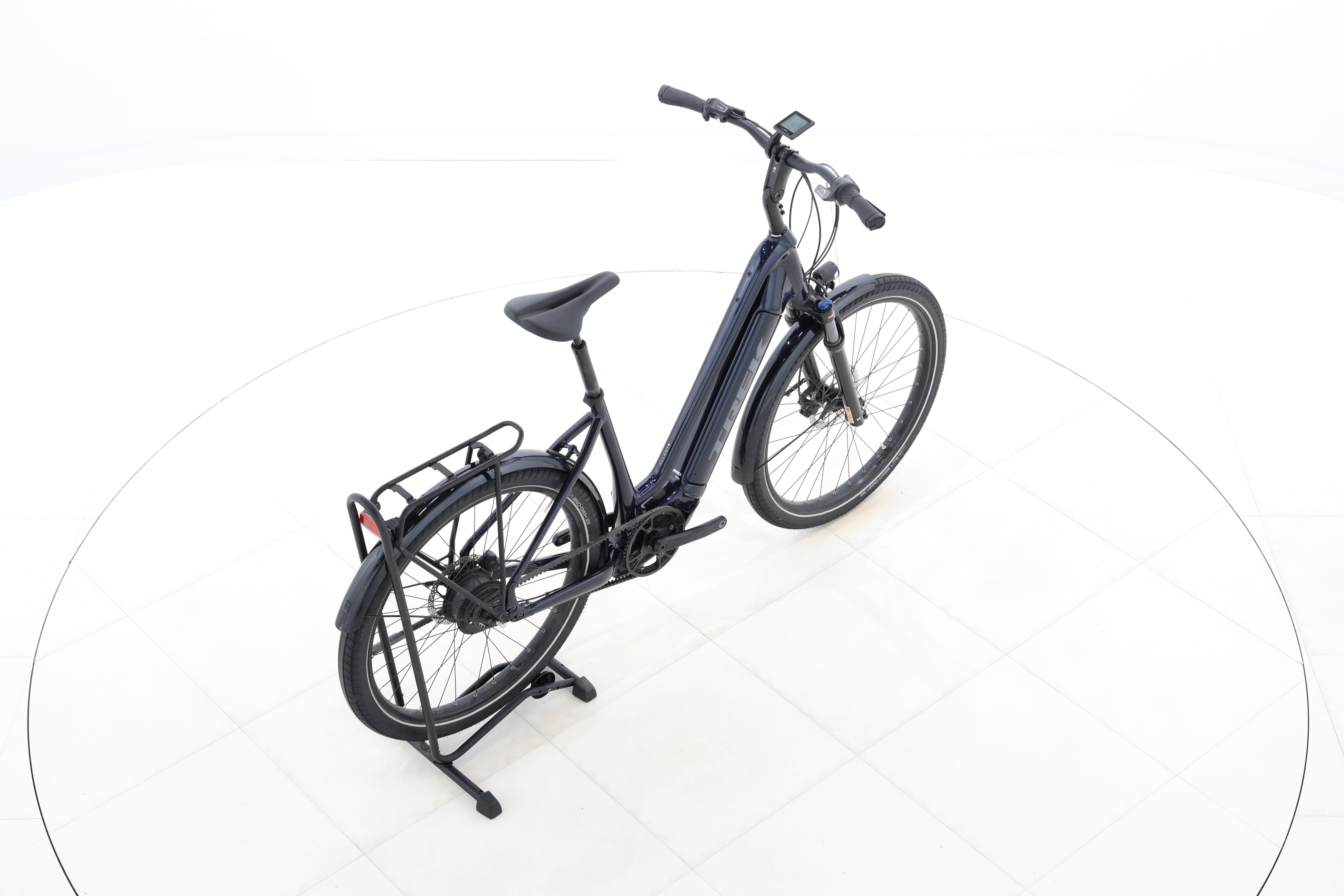 820b039d-d1e8-41a4-bbbf-005a9b689cad