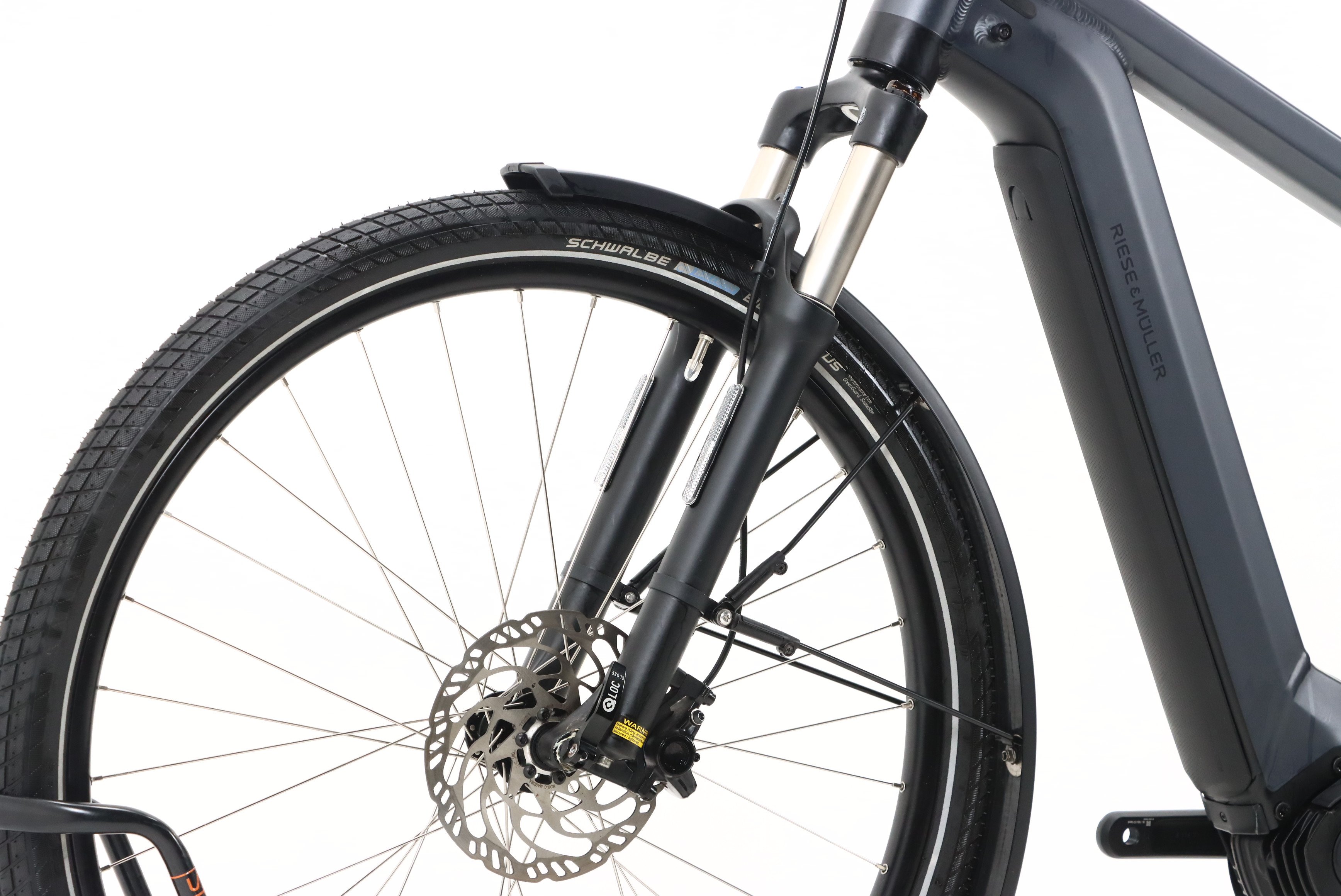 3b8d818c-703b-4c20-a552-044472903374