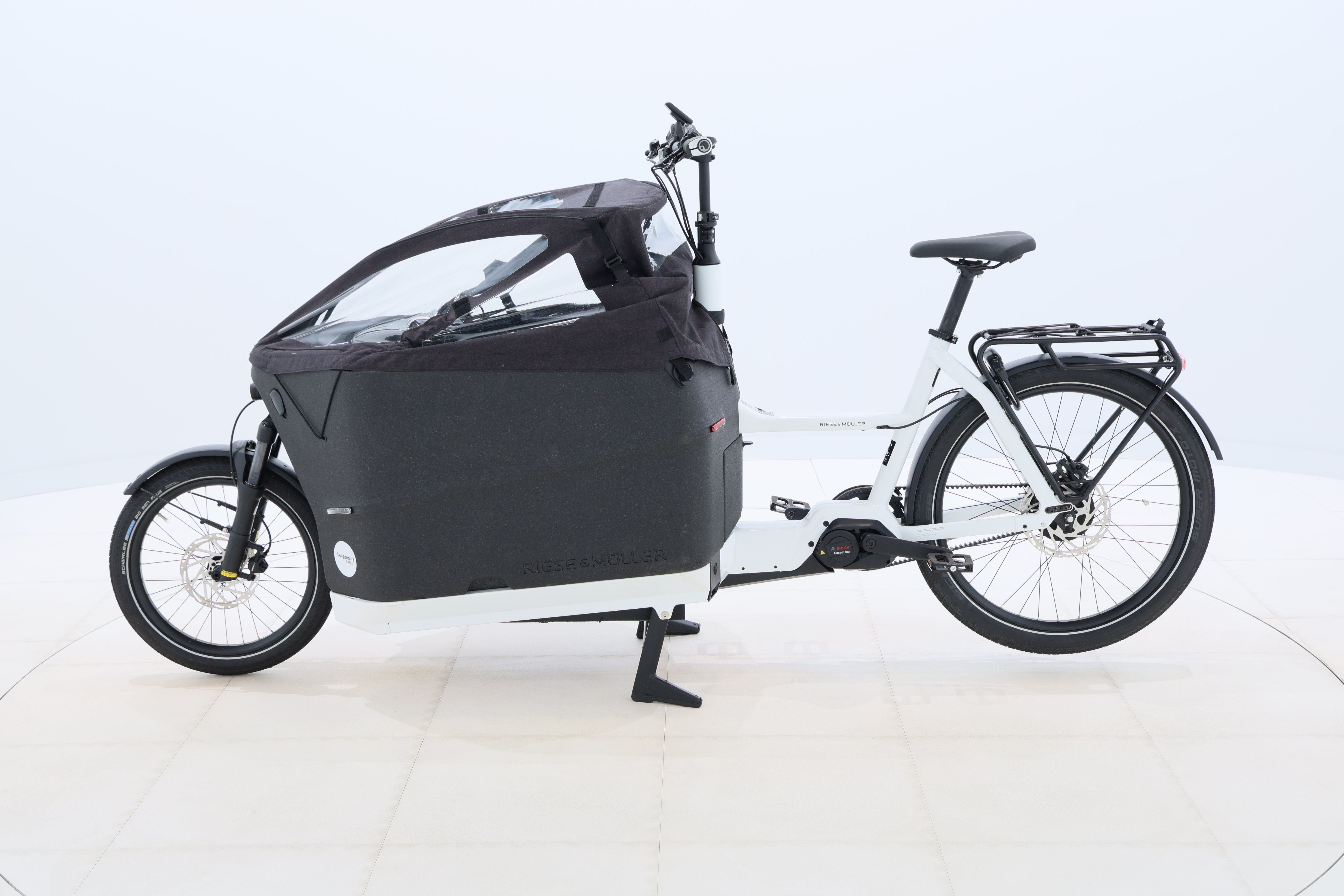 a1226da8-f522-493e-8786-0e7ac7d1ec23