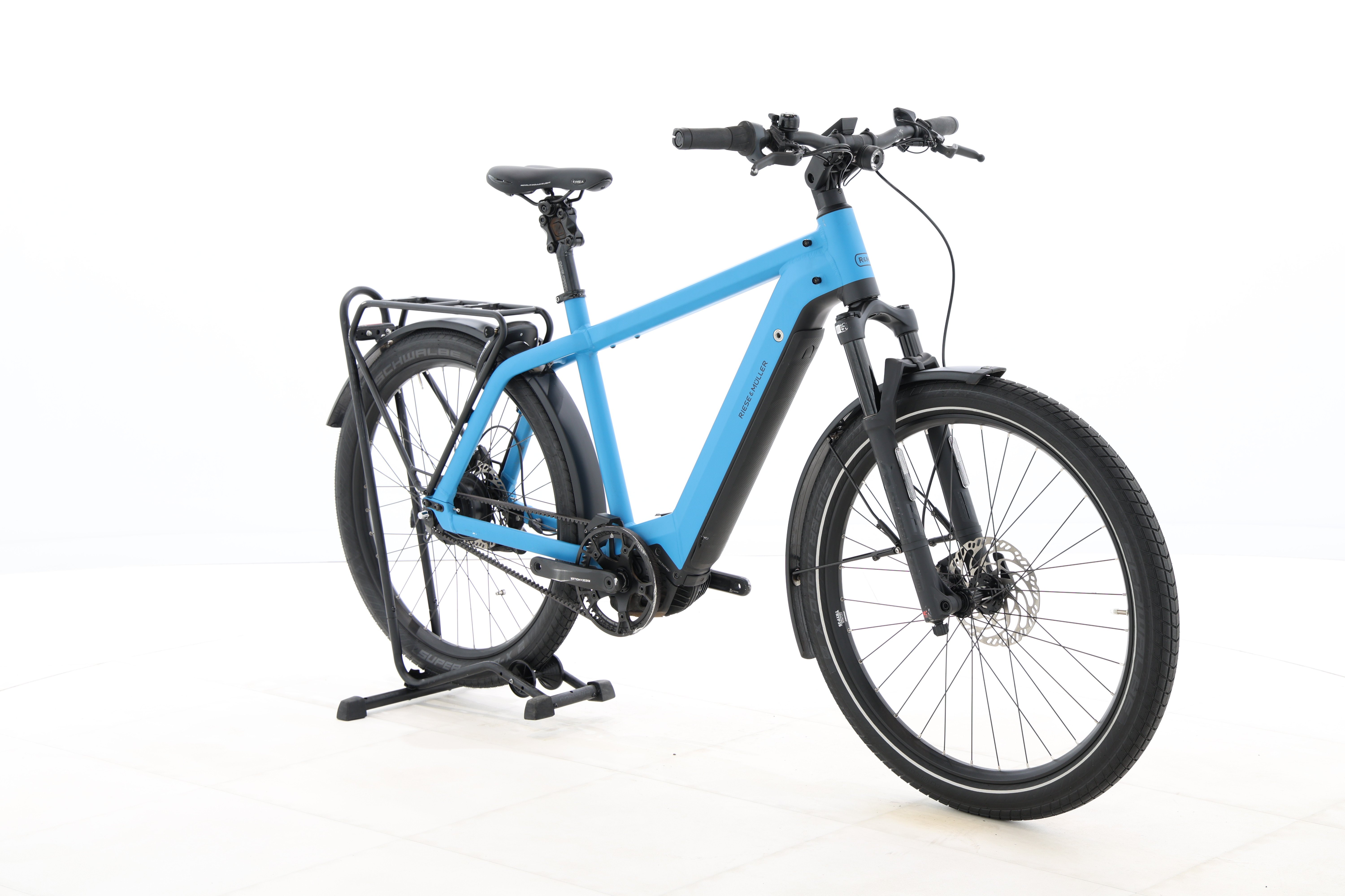 0984bba3-96f9-4d45-93e1-e8396ef1f249