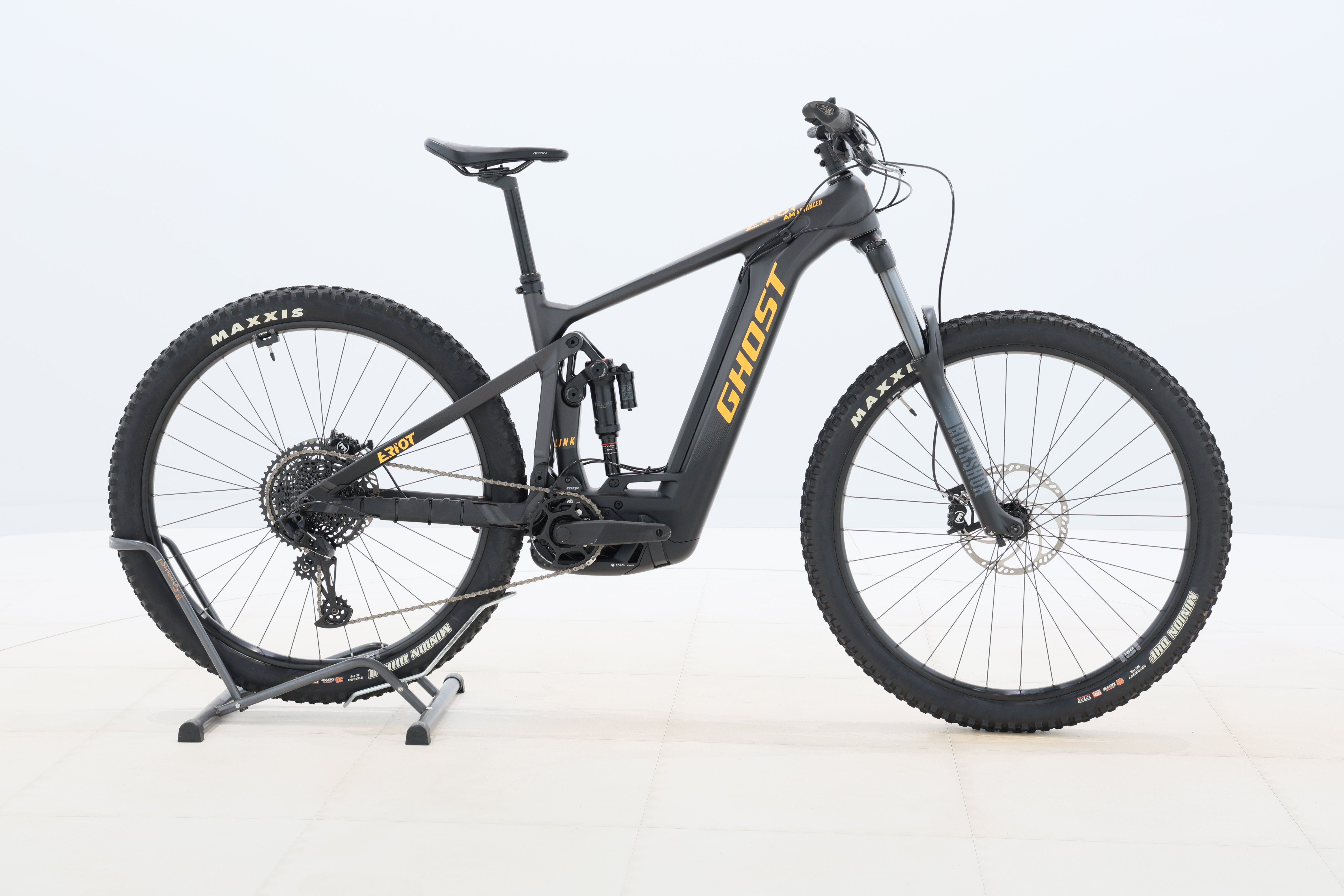 718c3341-abe3-4f79-8255-441ca3a6de42