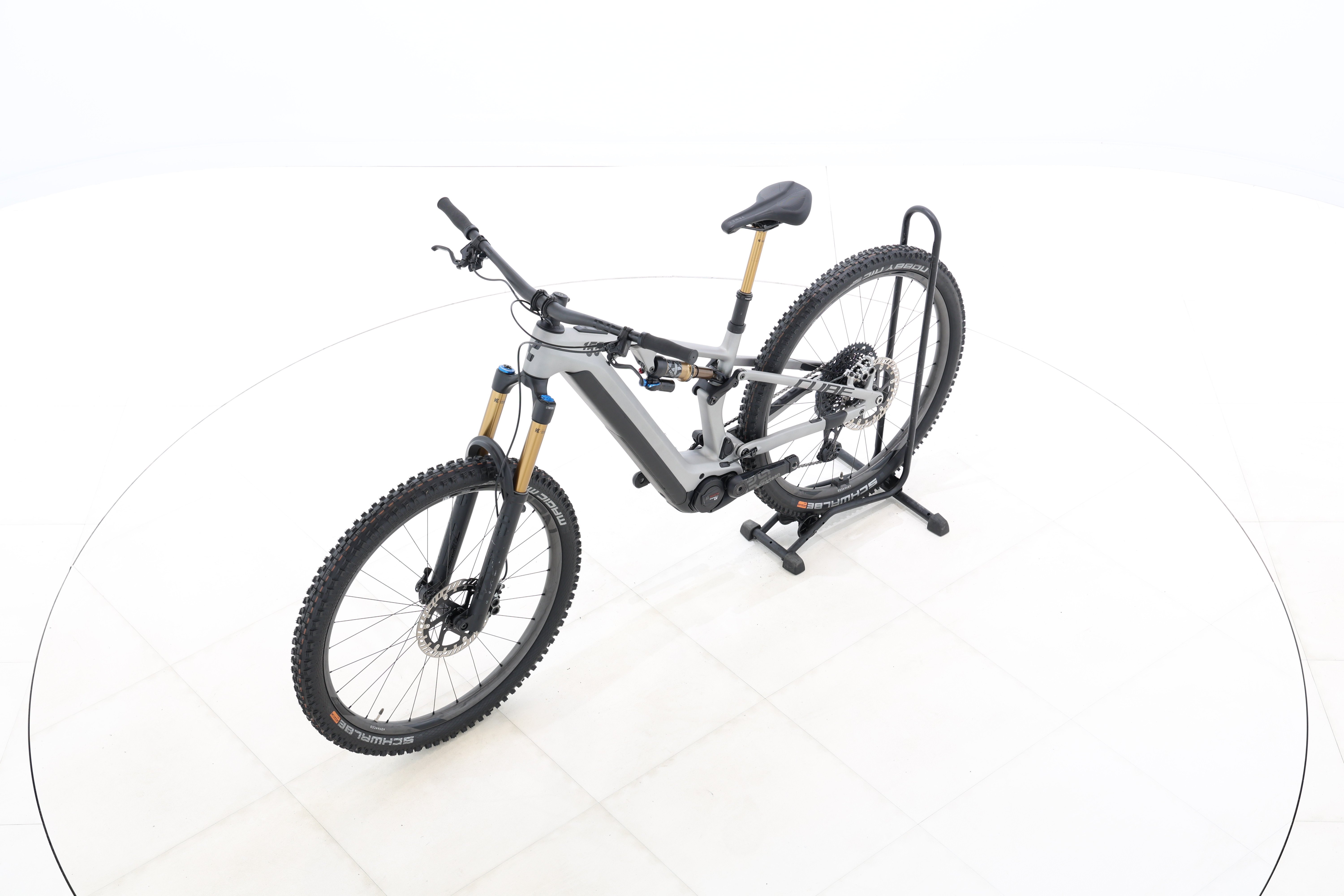 3d2df8e3-81d0-4d18-9d72-40452db76a60