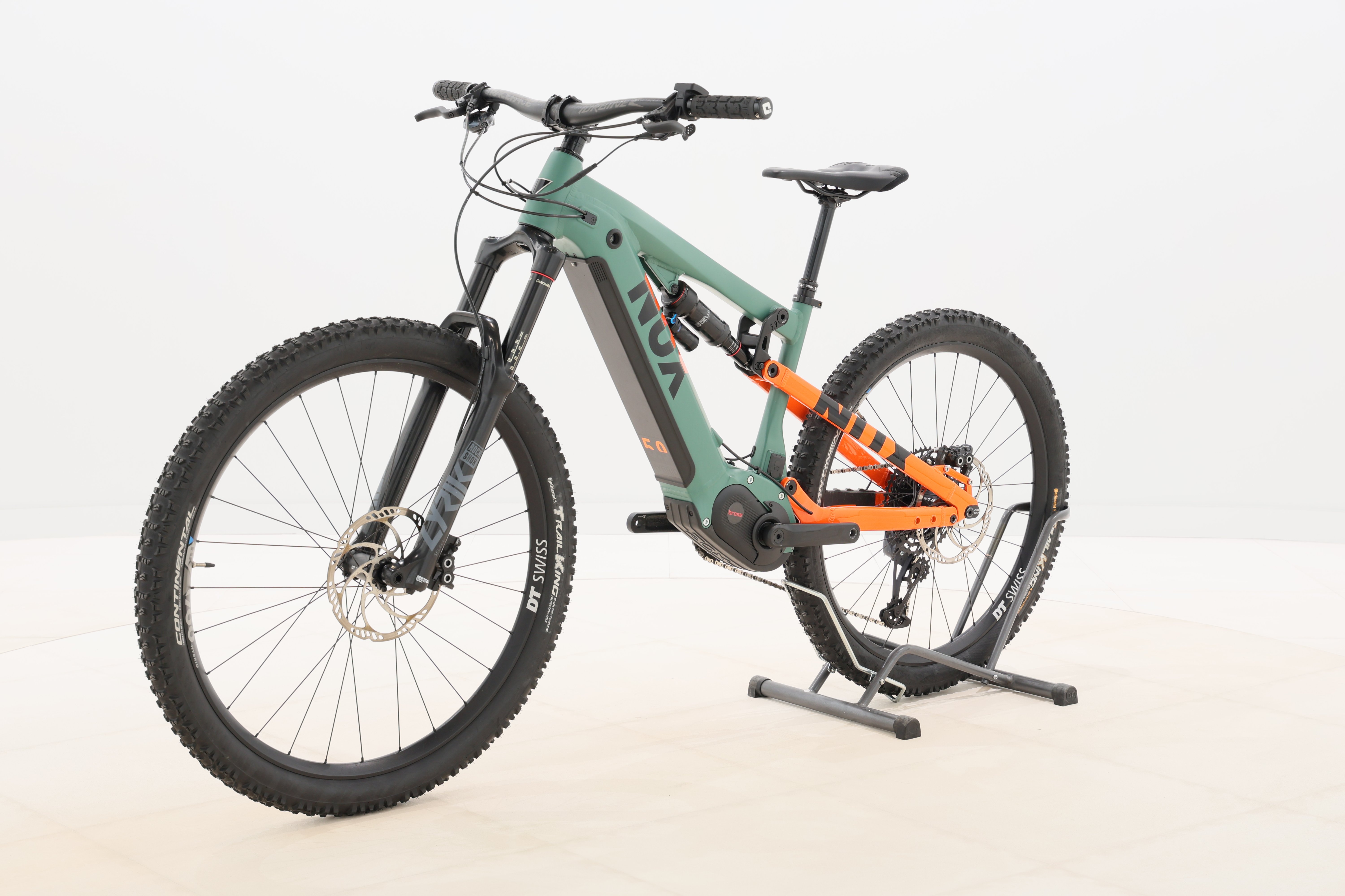 2155ad0c-0d93-4b96-891d-d84b7539d59d