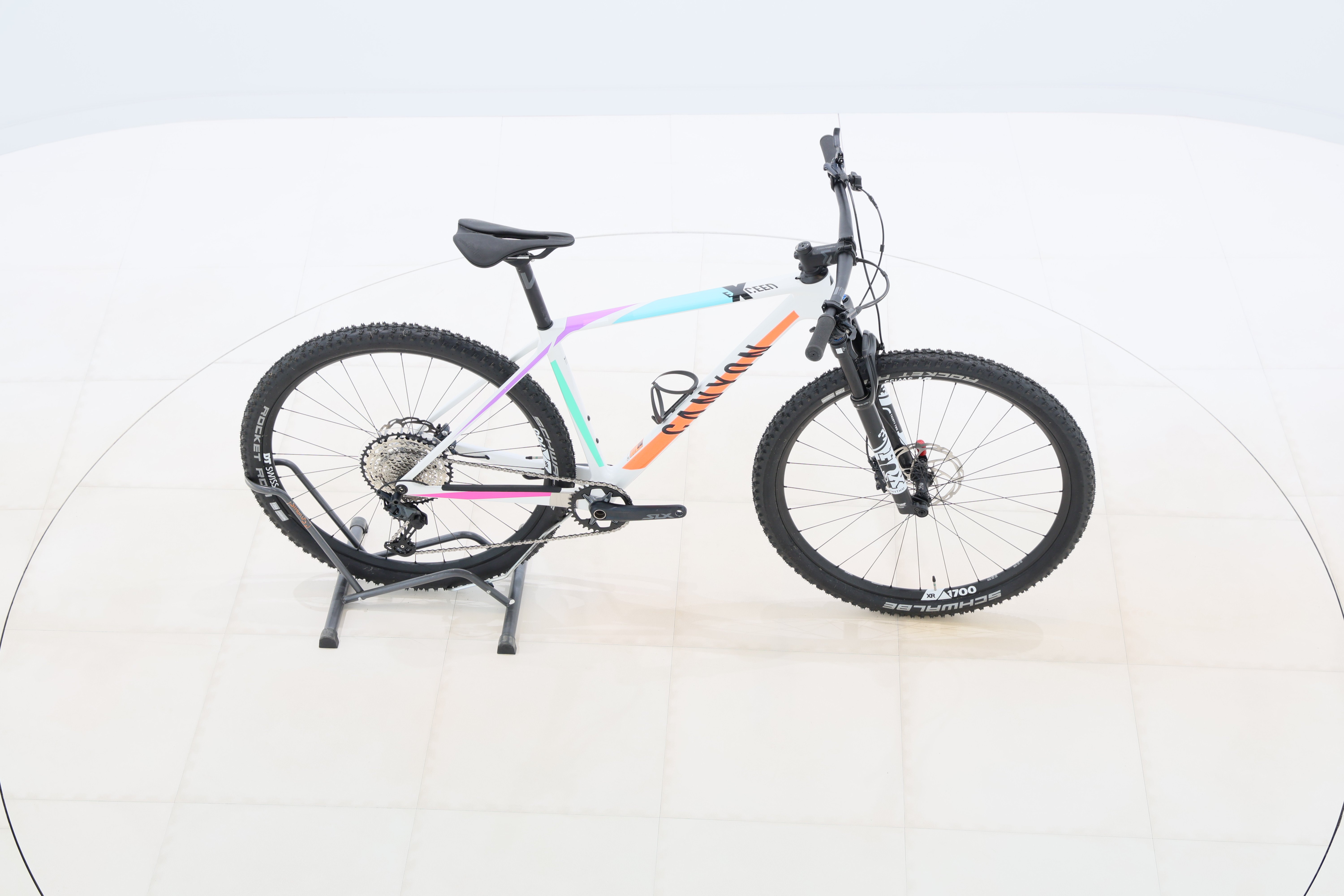 f3d3a292-e9d9-4865-8158-99fada168d38