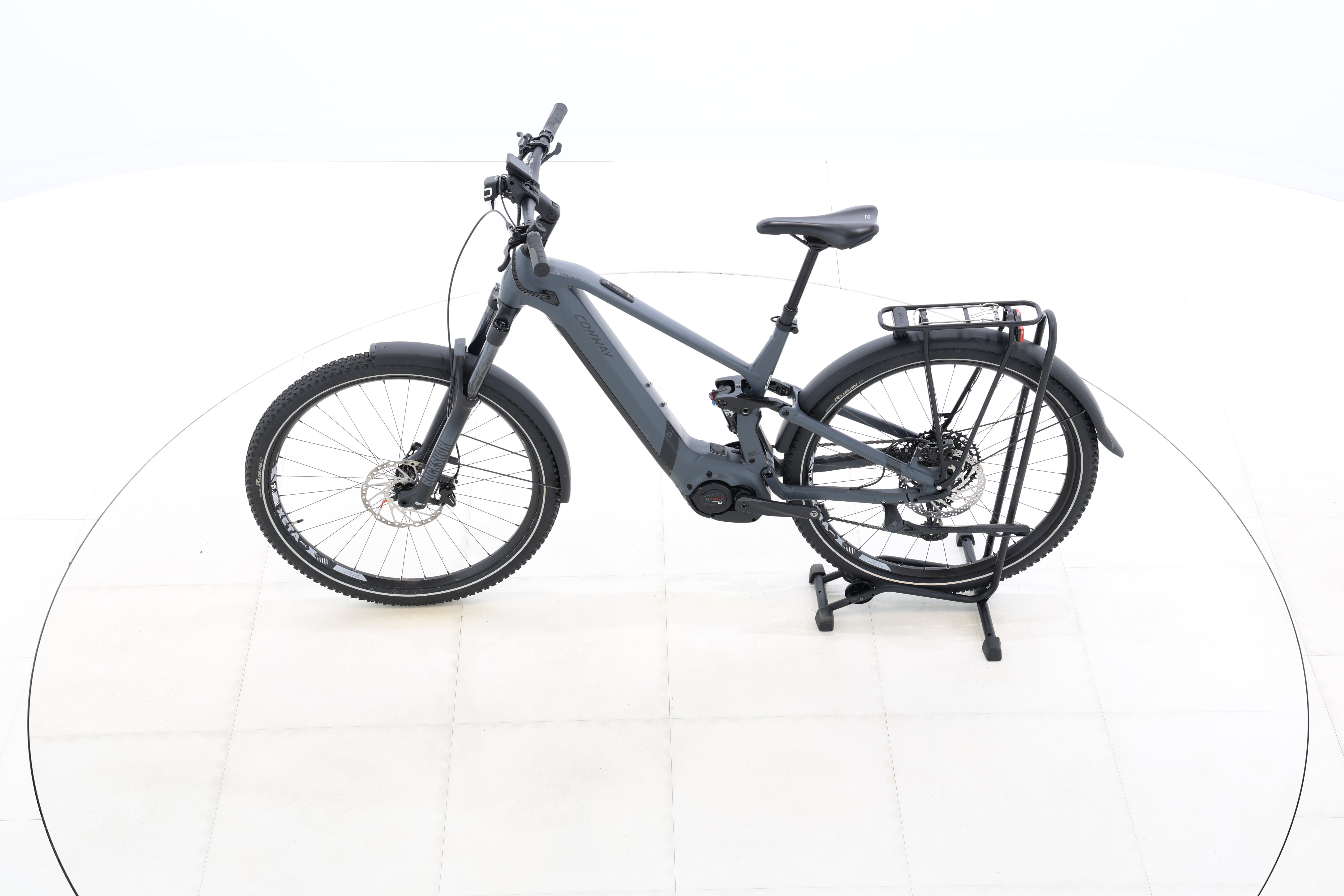 b5a58905-271c-42b6-b40c-1bc25949c3aa