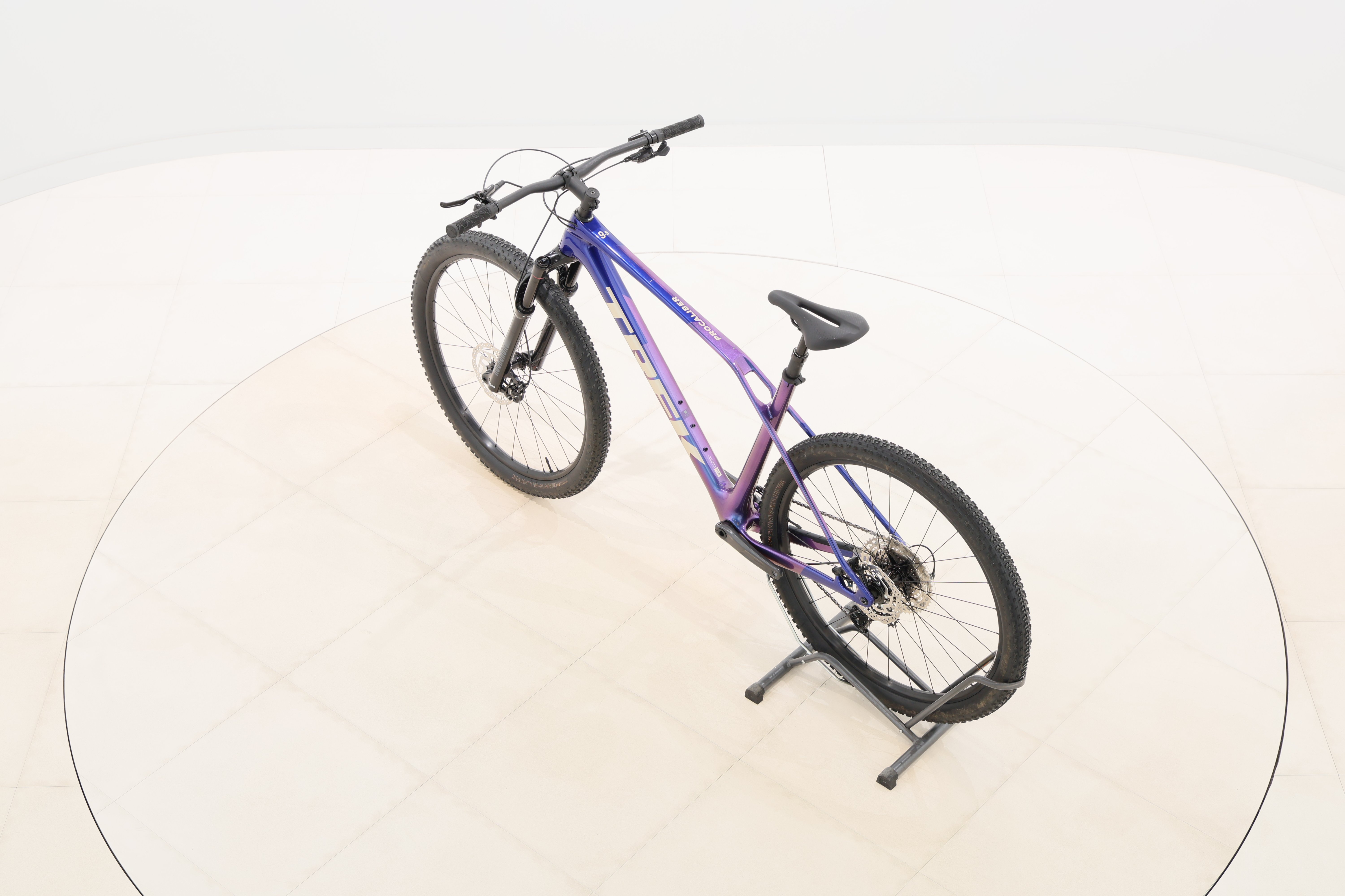 e363a0ec-fdf7-43d5-a3f0-b381a7c113f0