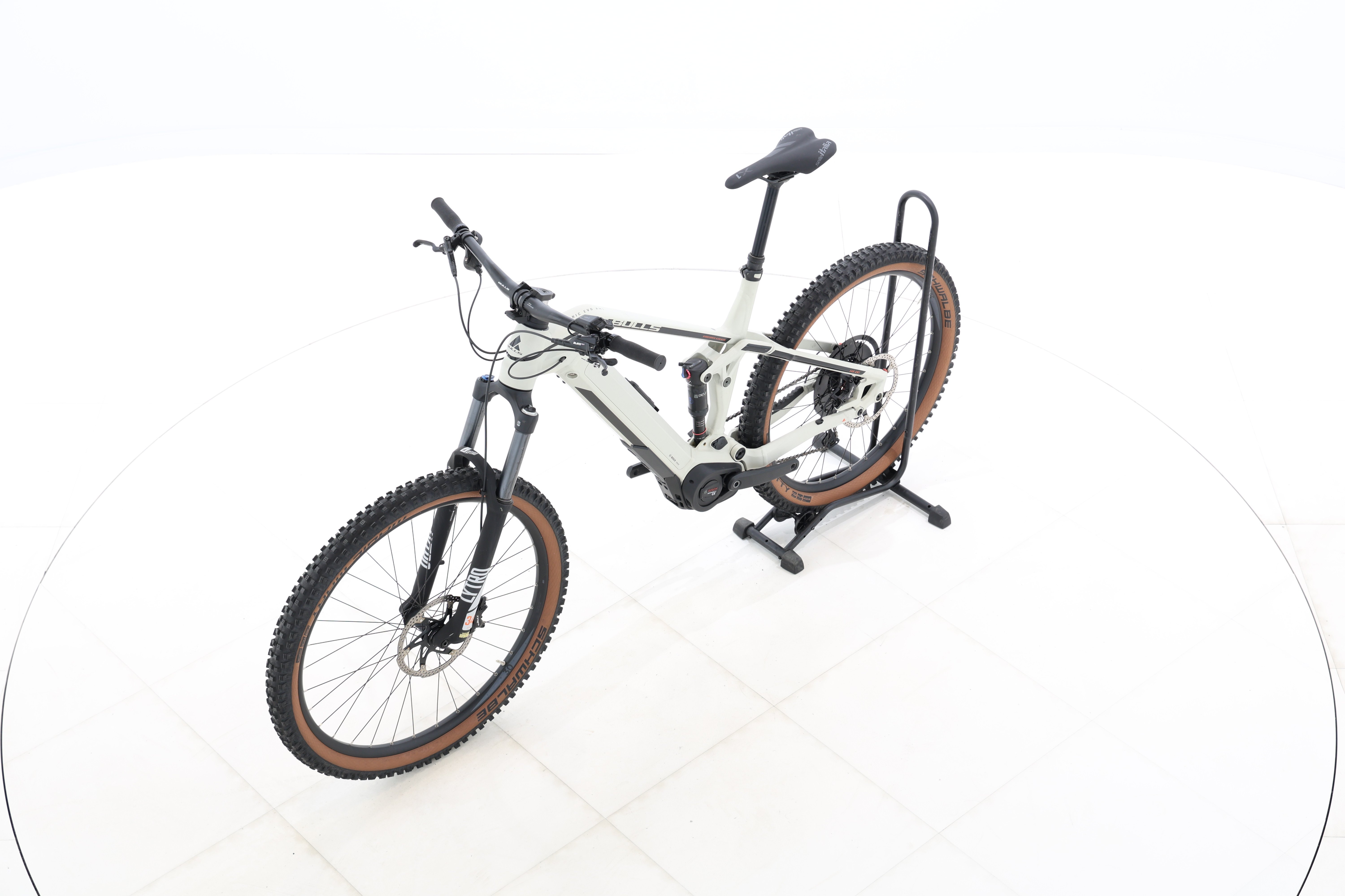 9a8f924b-c6b6-4a61-b3c3-231784256e3a