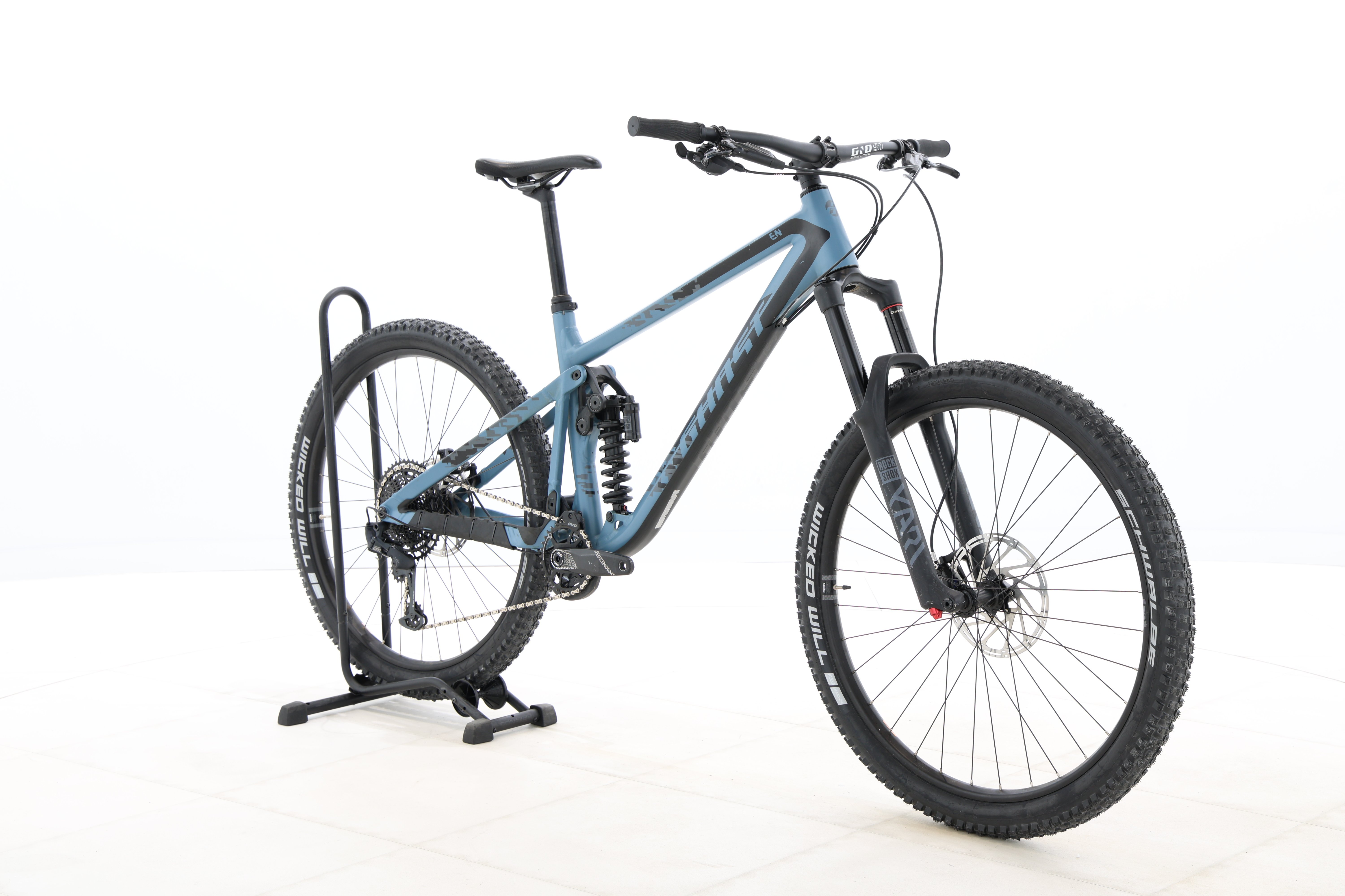 bbf18a42-0098-407f-8d57-d597fa0b7b0b