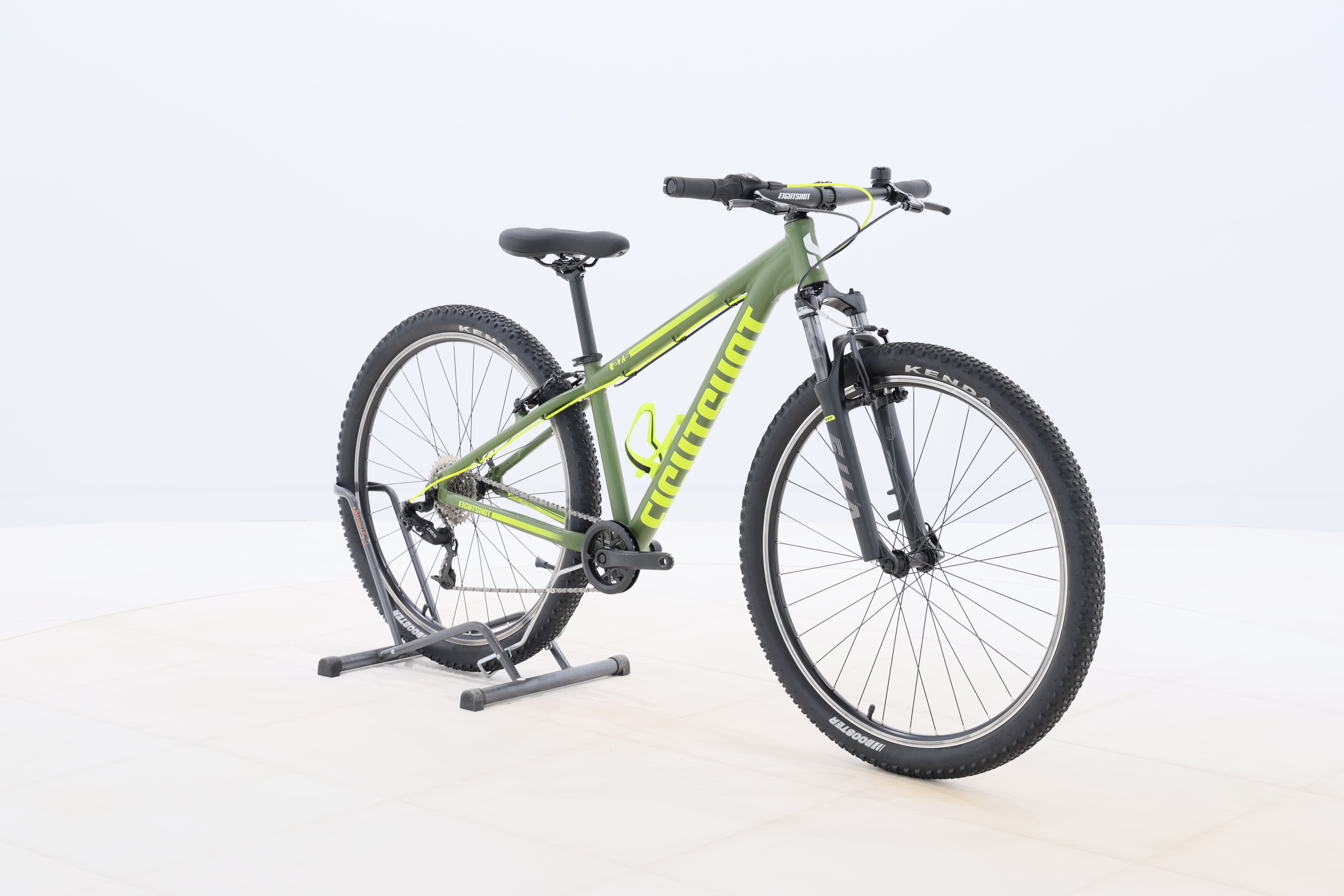 dff583d2-4d34-4b24-8664-9ebb65e8d51e