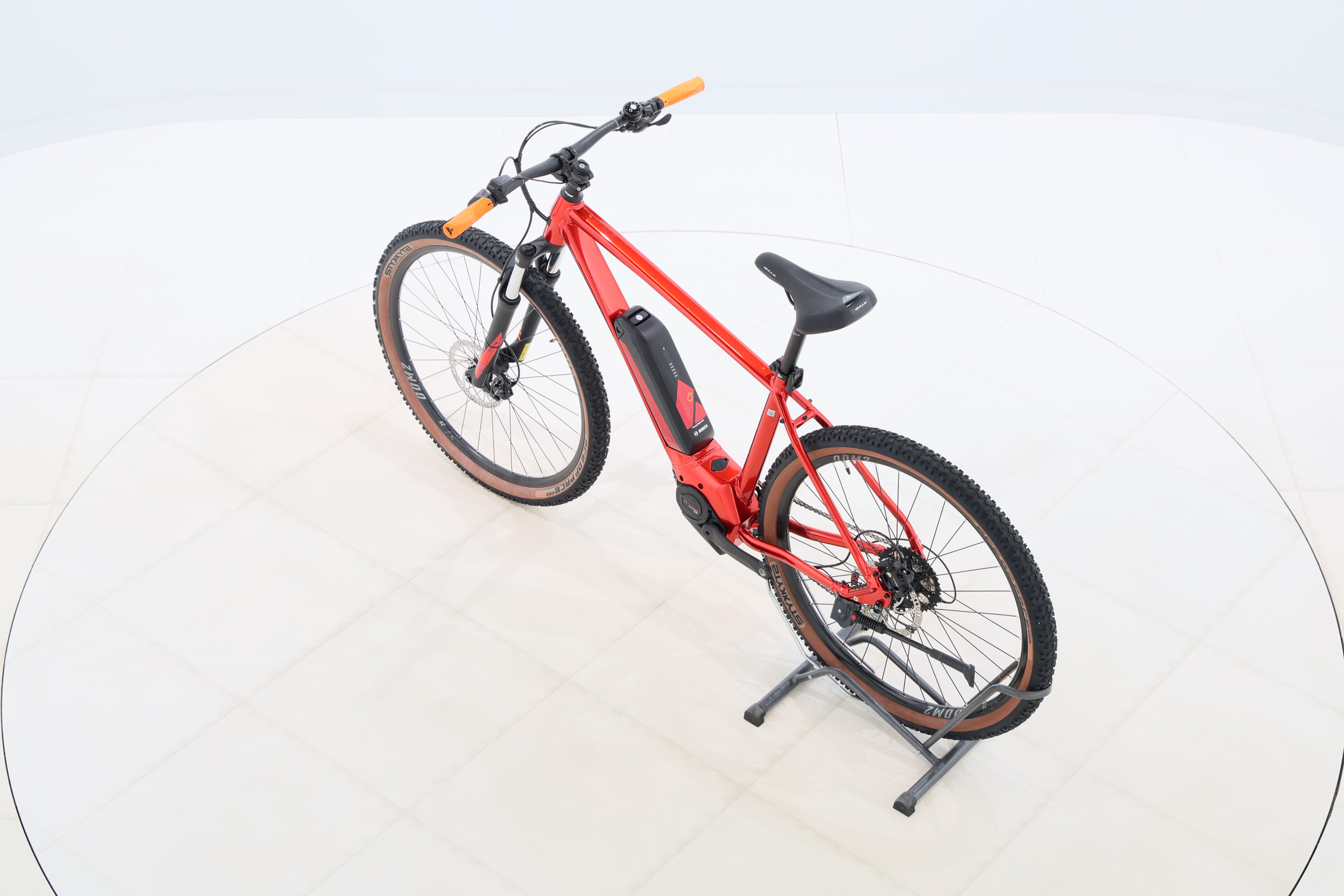 06b6e0eb-c61e-4a20-973b-7adbba28c3af