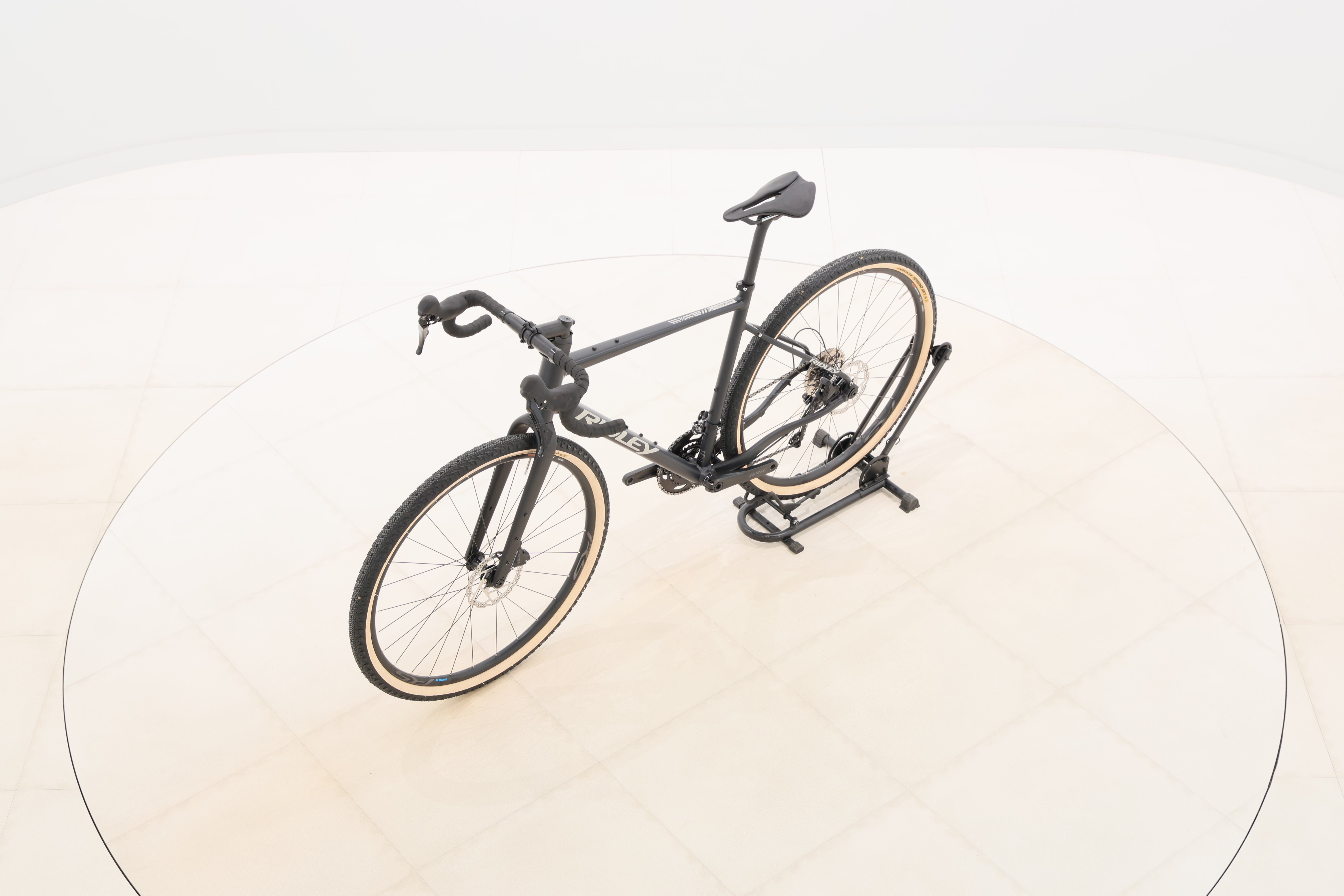 bb01113d-eb53-4a3f-b7cd-75c833f2a856