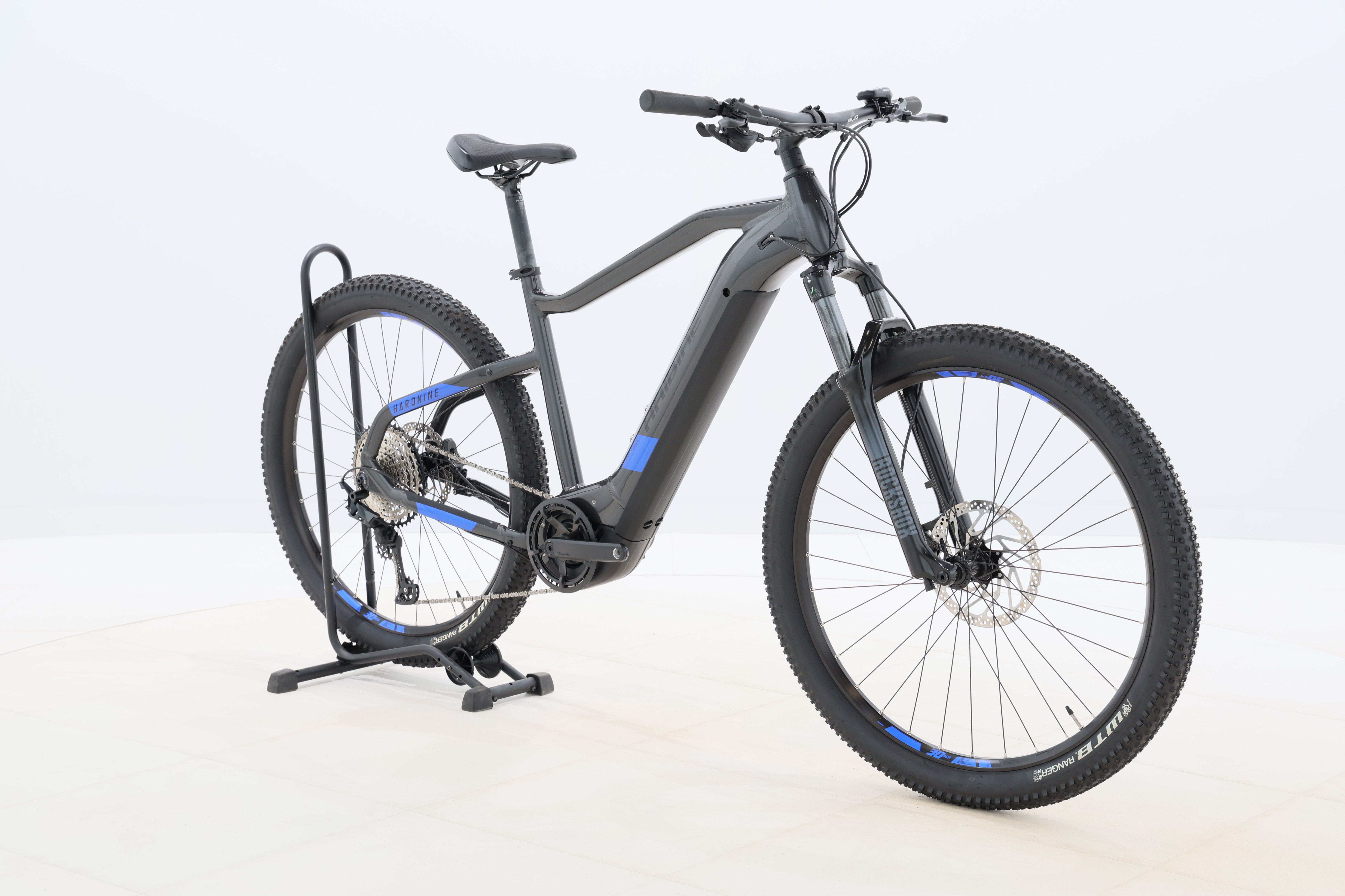 9bc2112a-3fe0-444e-8cd8-bff83731f691