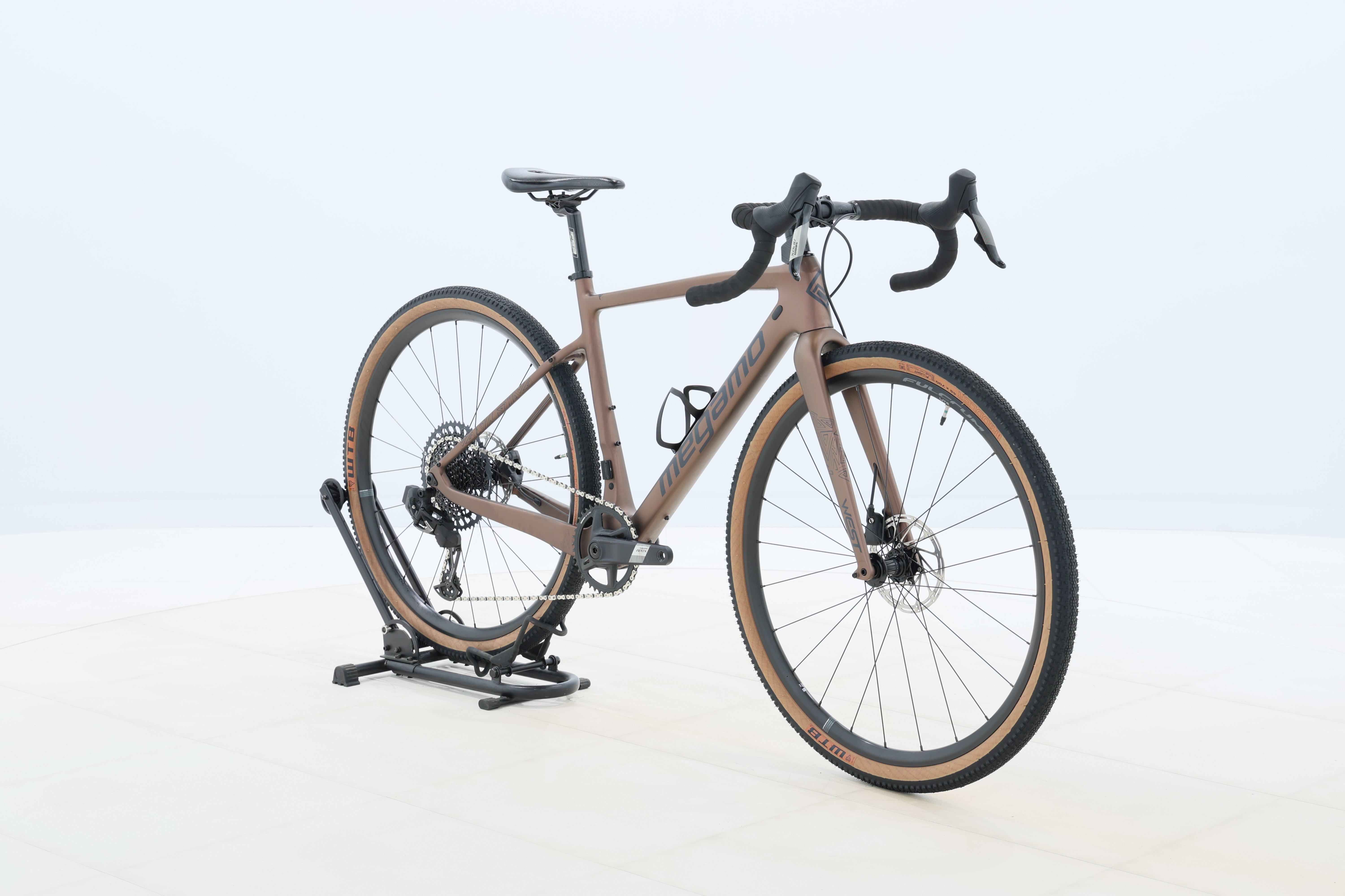 d79eb3b8-73c3-4b16-a002-a5f7129edd34