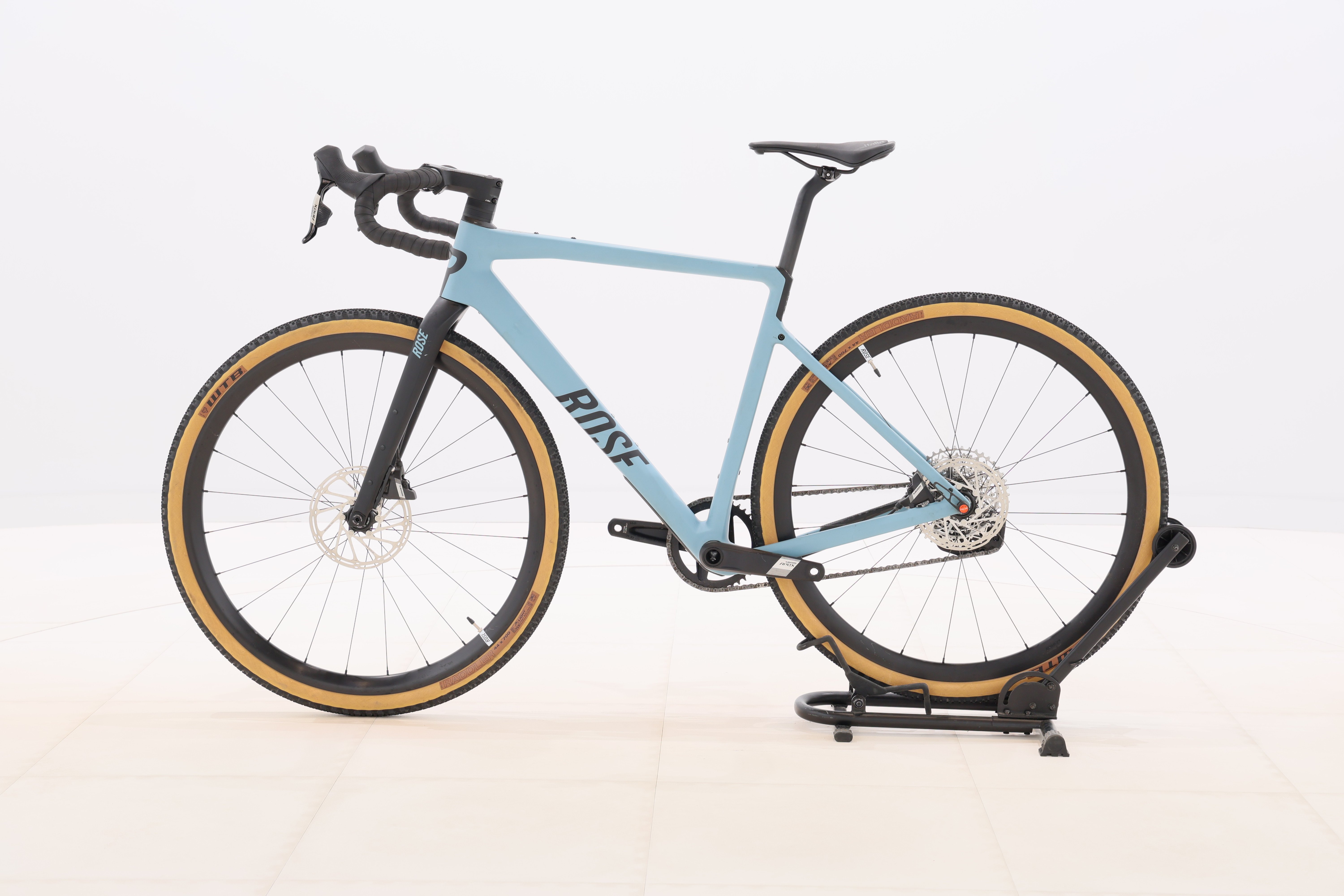 8b9590ce-5e94-448f-88aa-47470038d36c