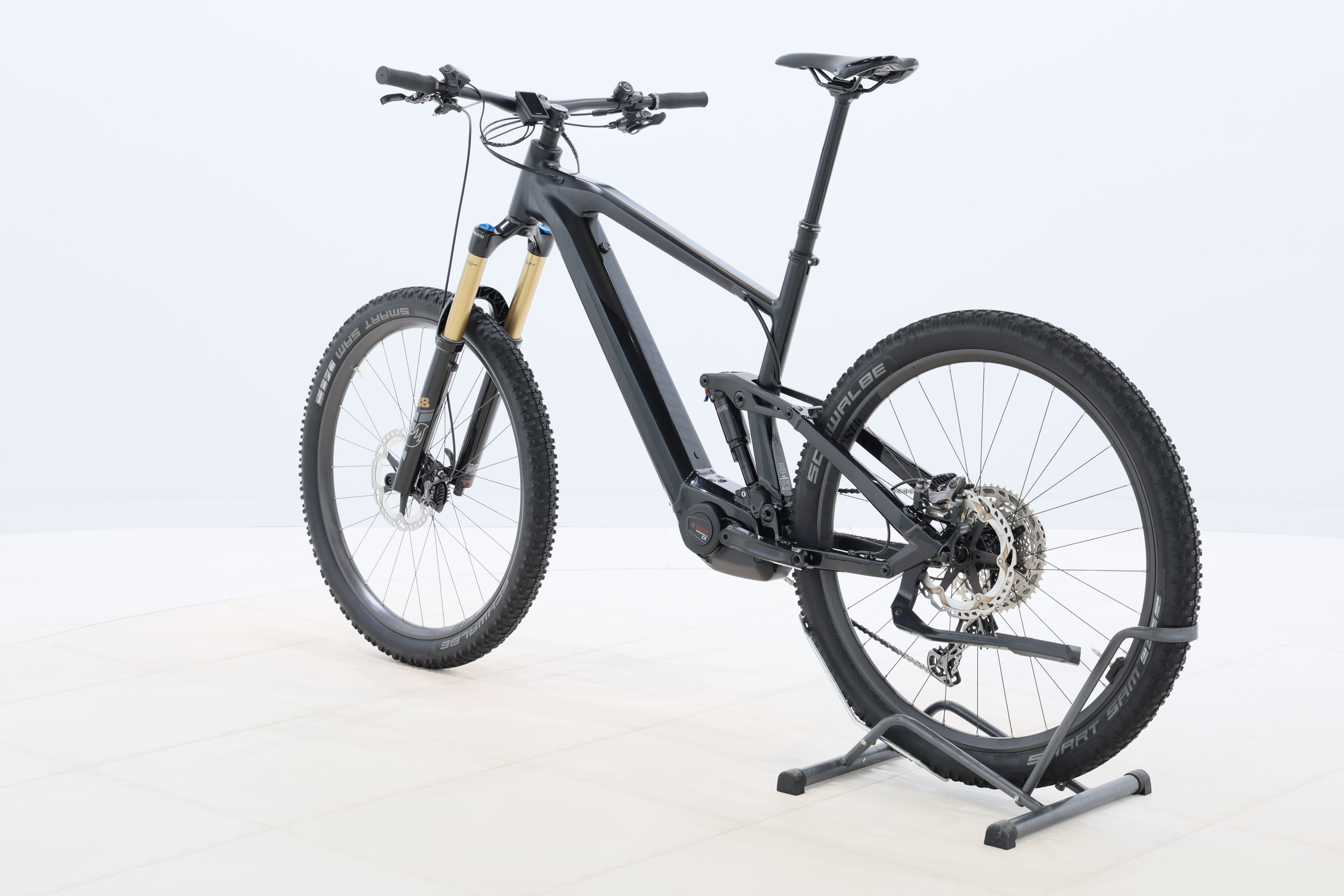 72d87a0e-d2d1-4e60-adbd-47f7f8fc1ca9