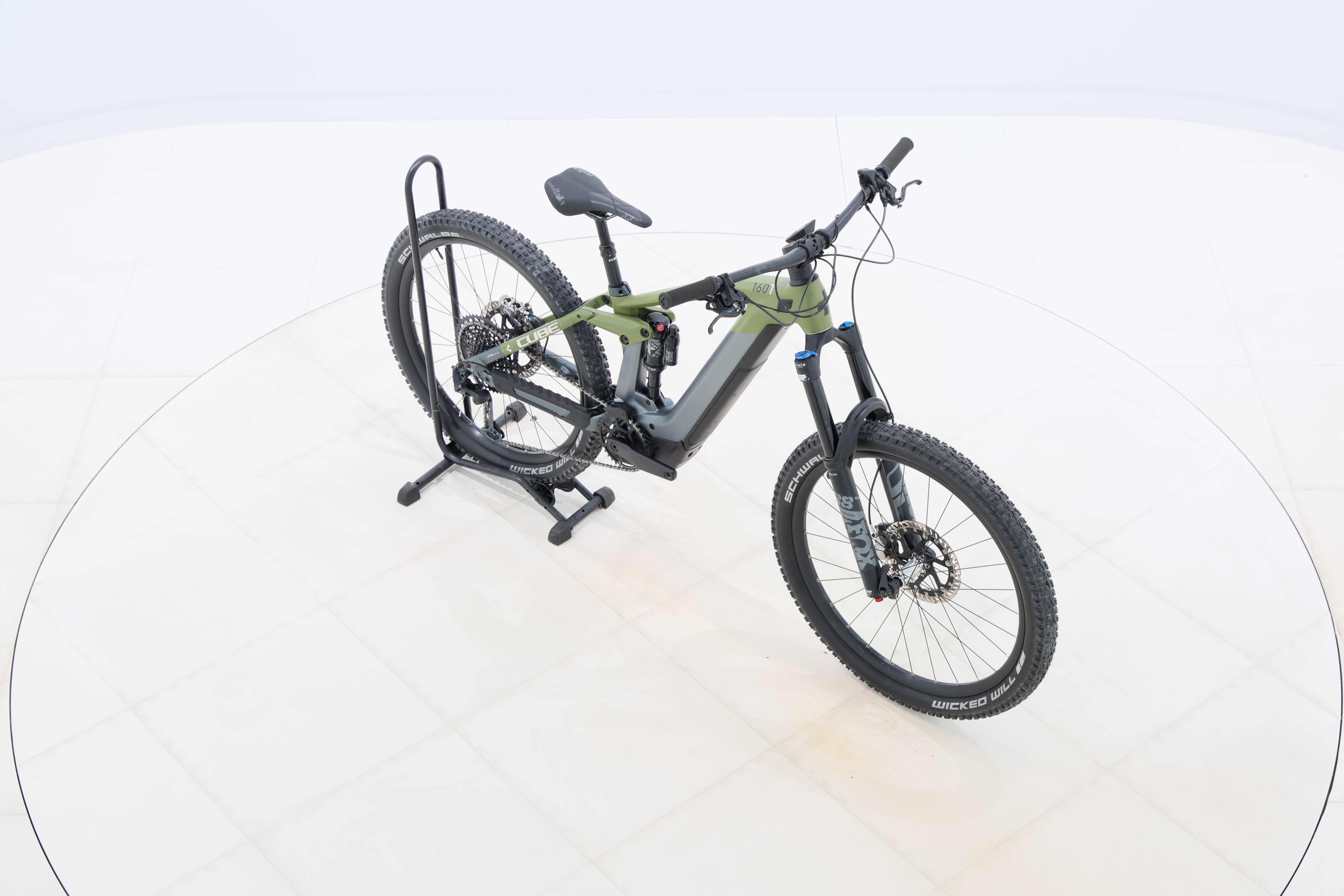 de36f5d9-93ff-4d17-8522-b3faece84195