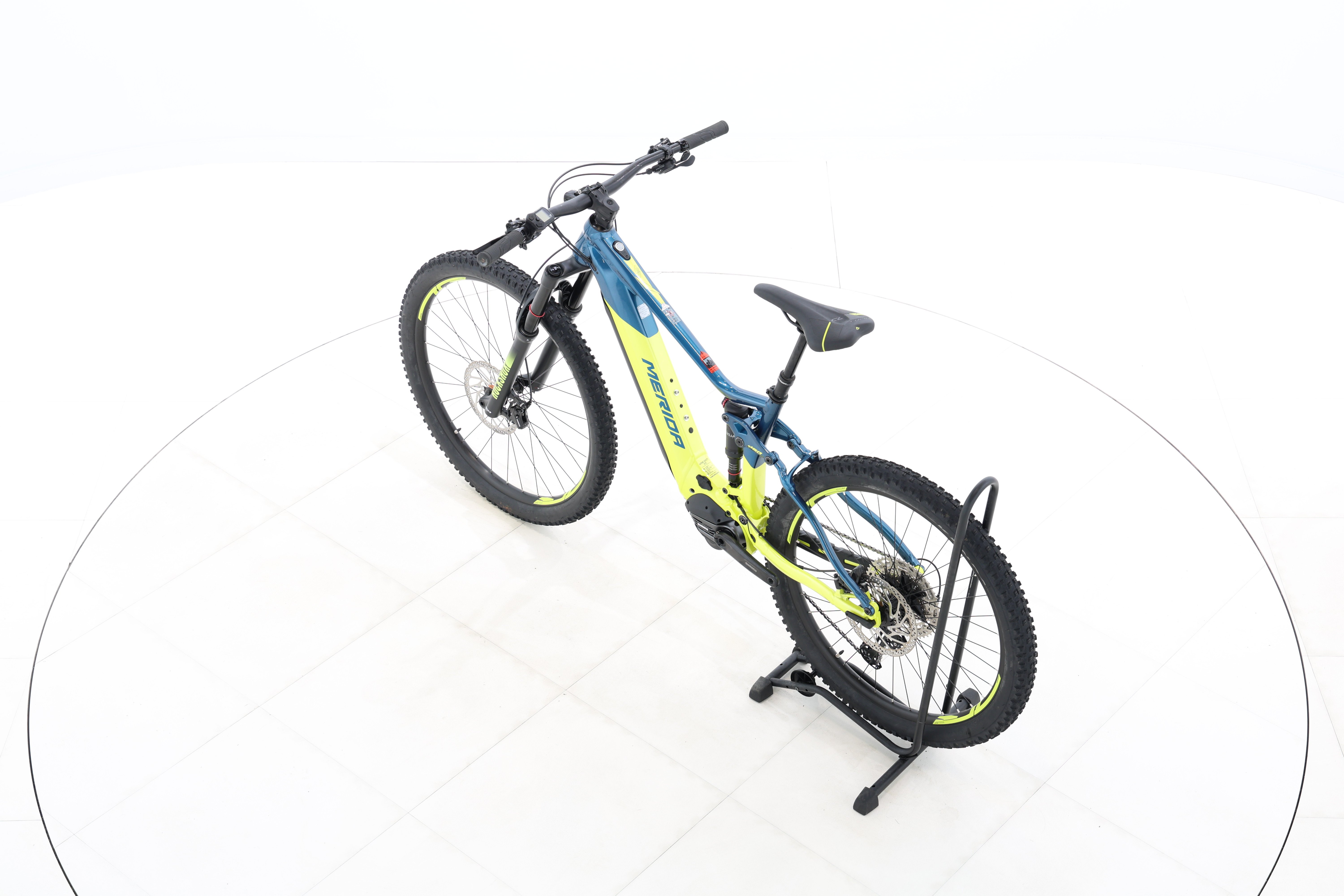 1d474ad4-8990-4d39-9af5-29721f52cabb