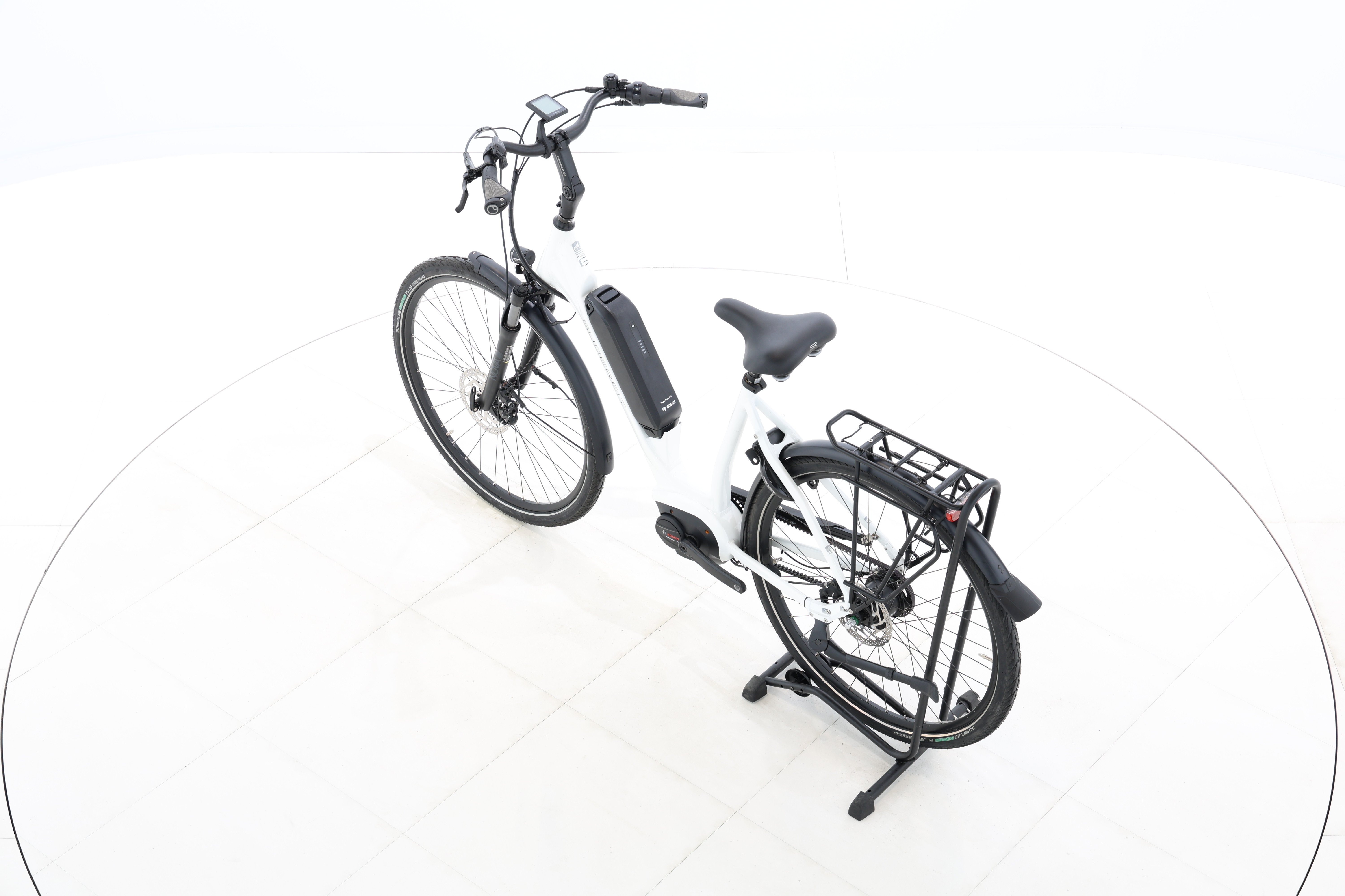 71635e9e-f904-4b8b-a476-b22e64185f5f