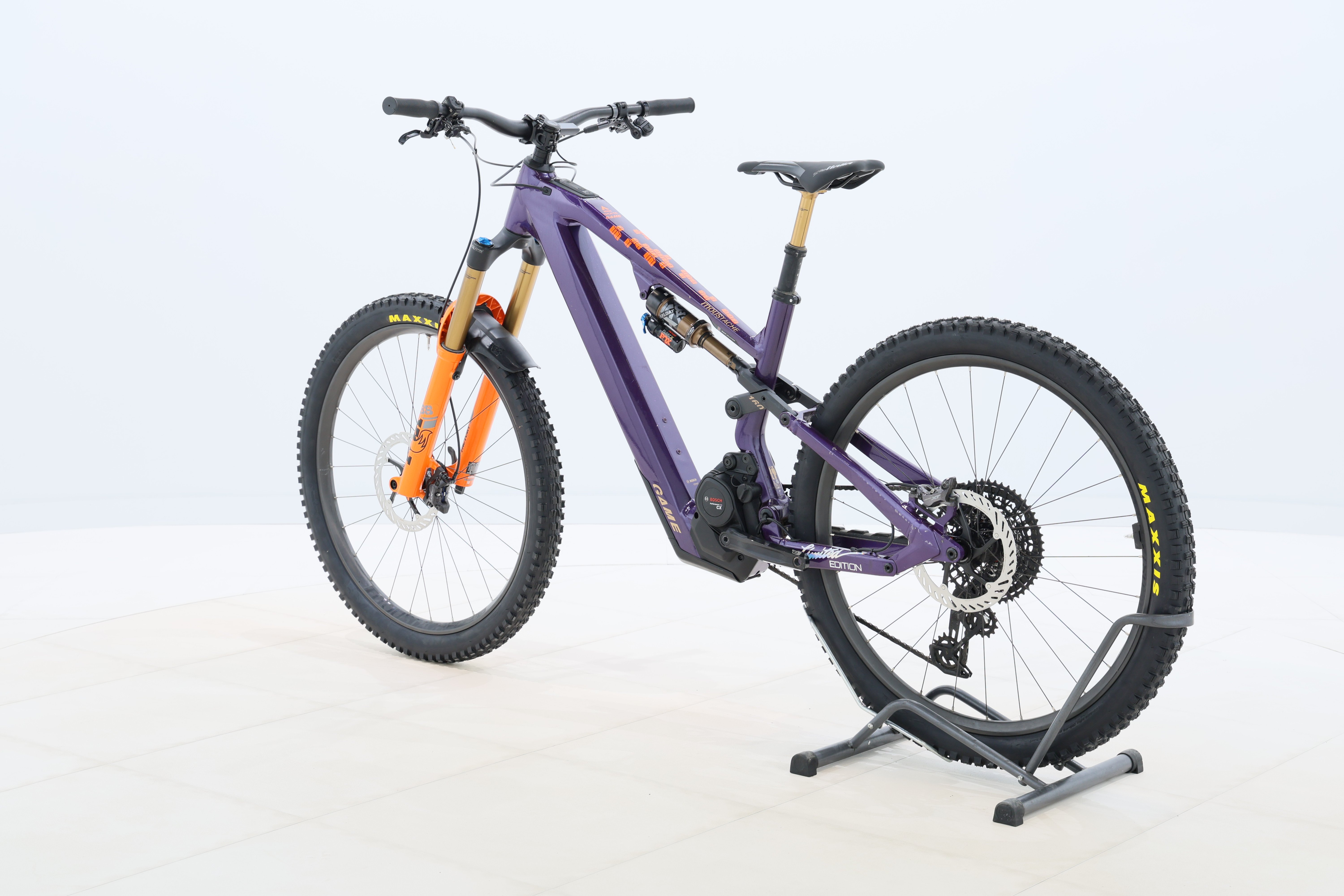 ad5205ec-87eb-4a74-9f97-83548340829e